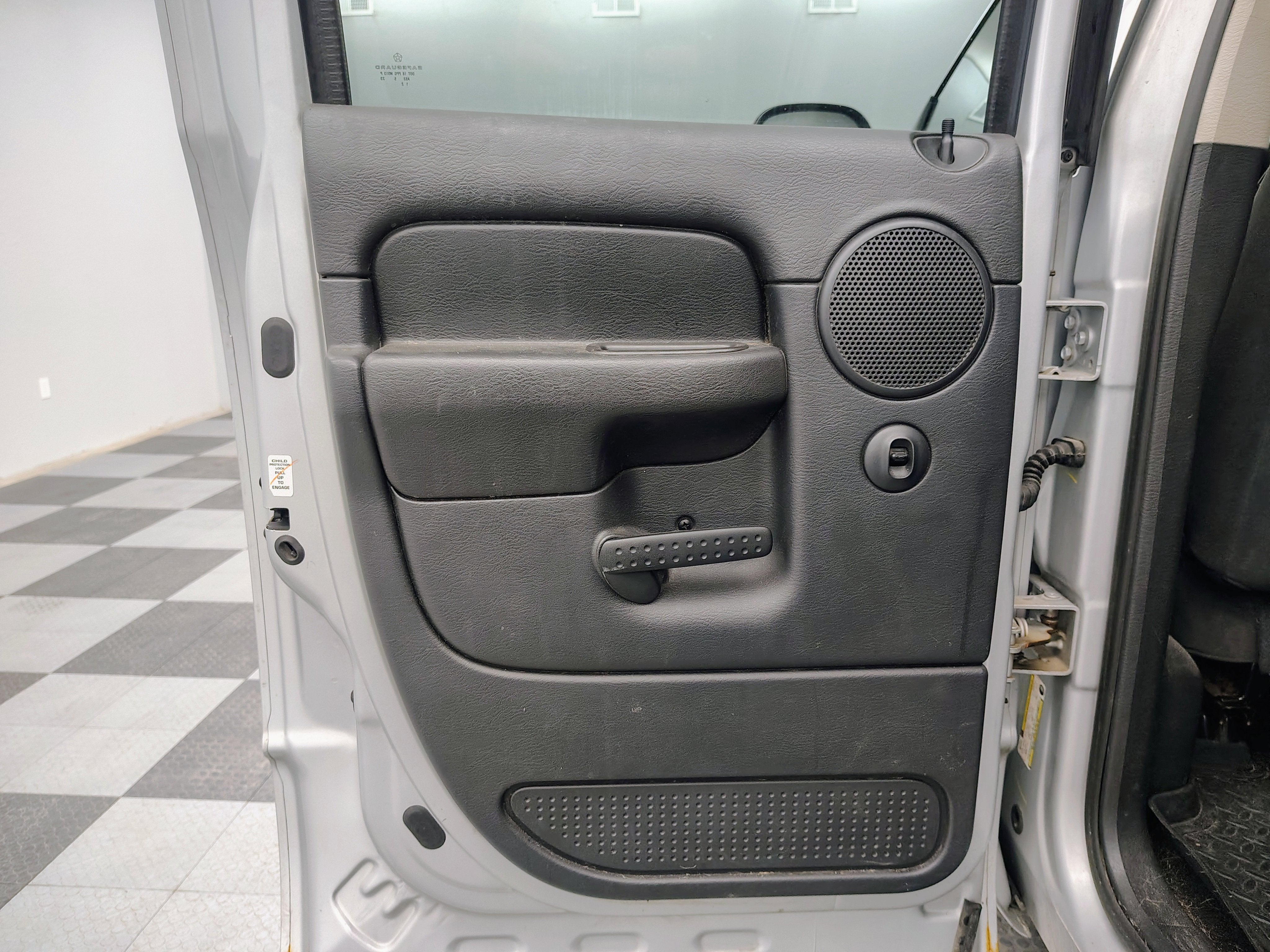 2005 Dodge Ram 1500 SLT