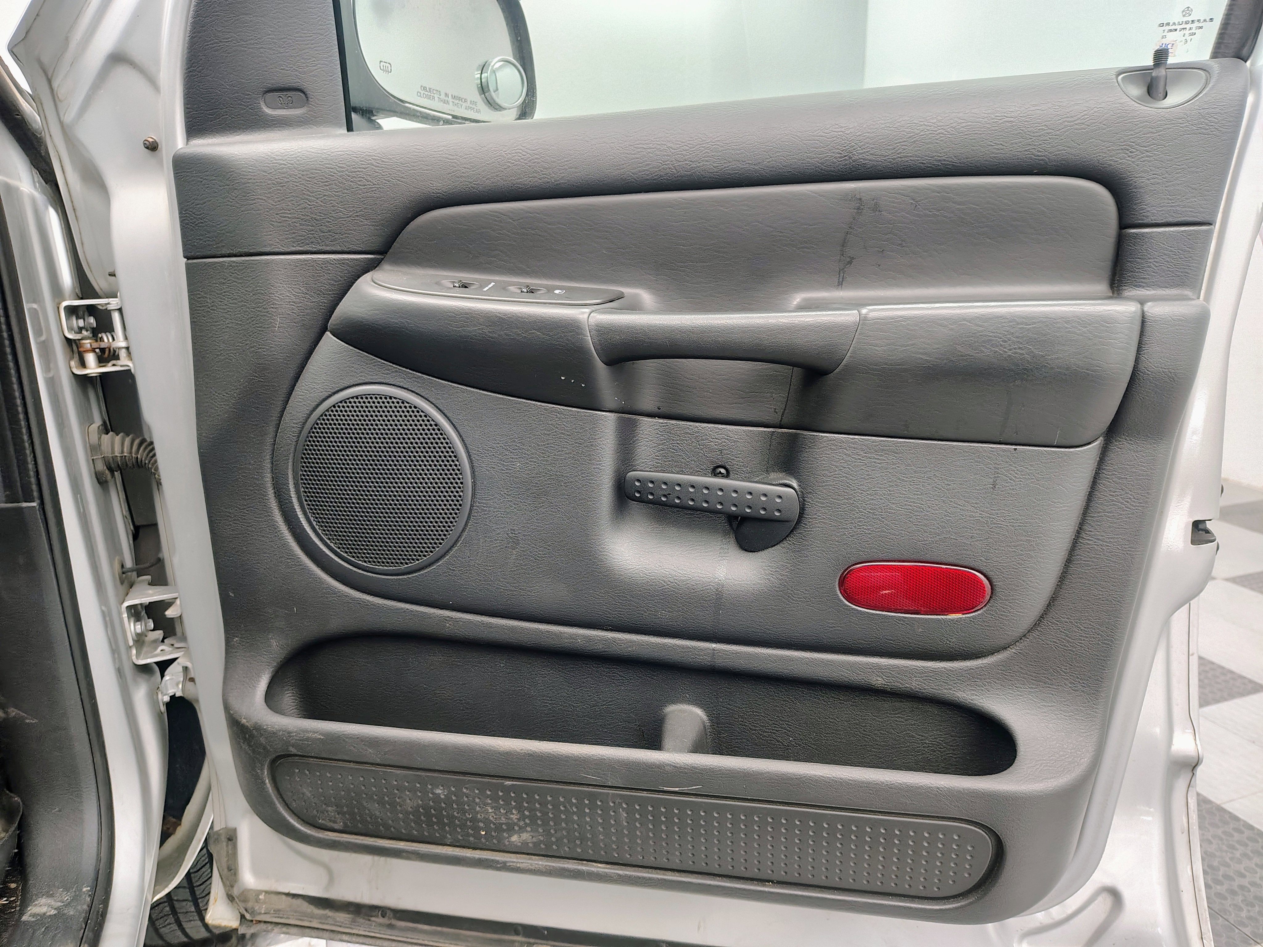 2005 Dodge Ram 1500 SLT