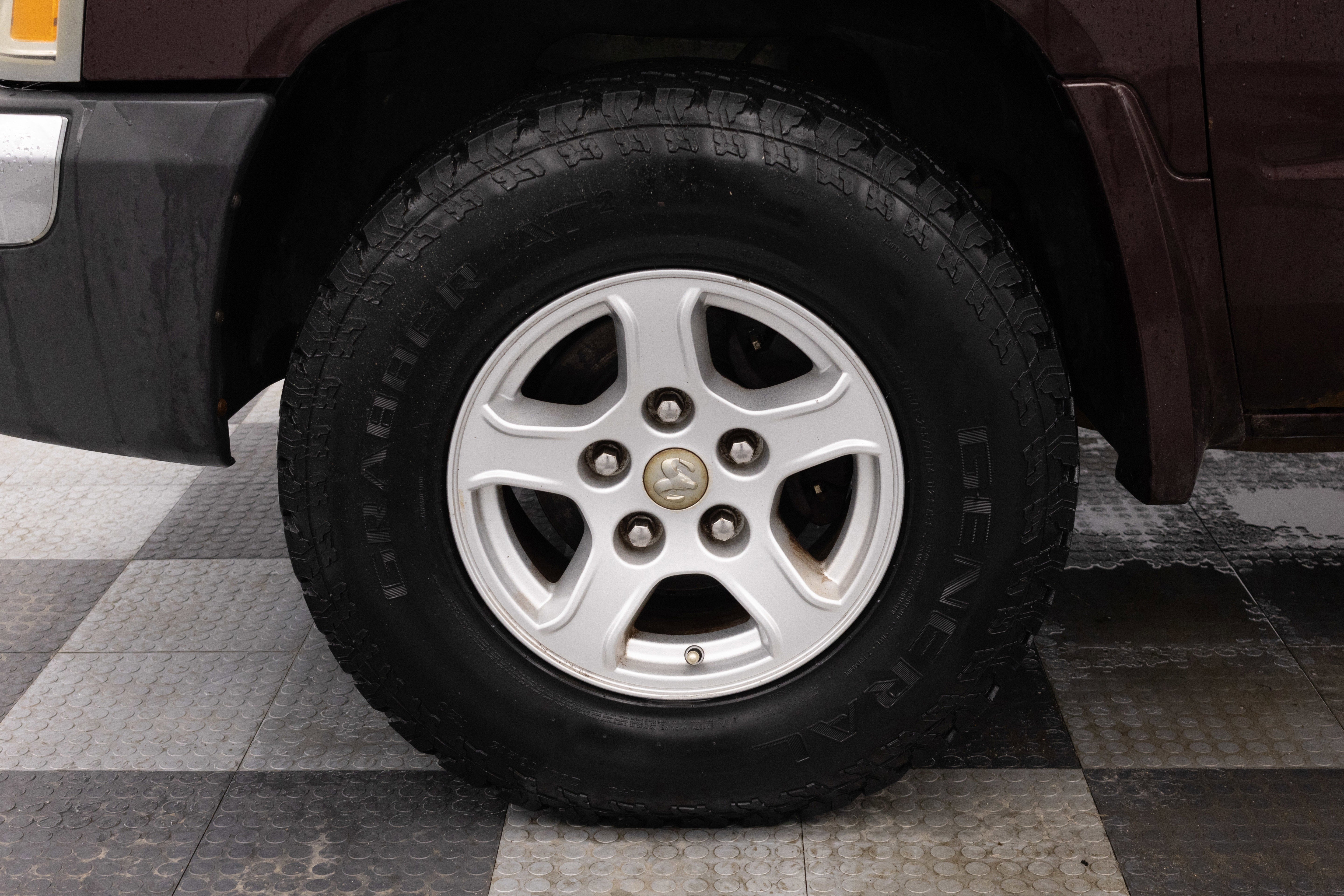 2005 Dodge Dakota SLT