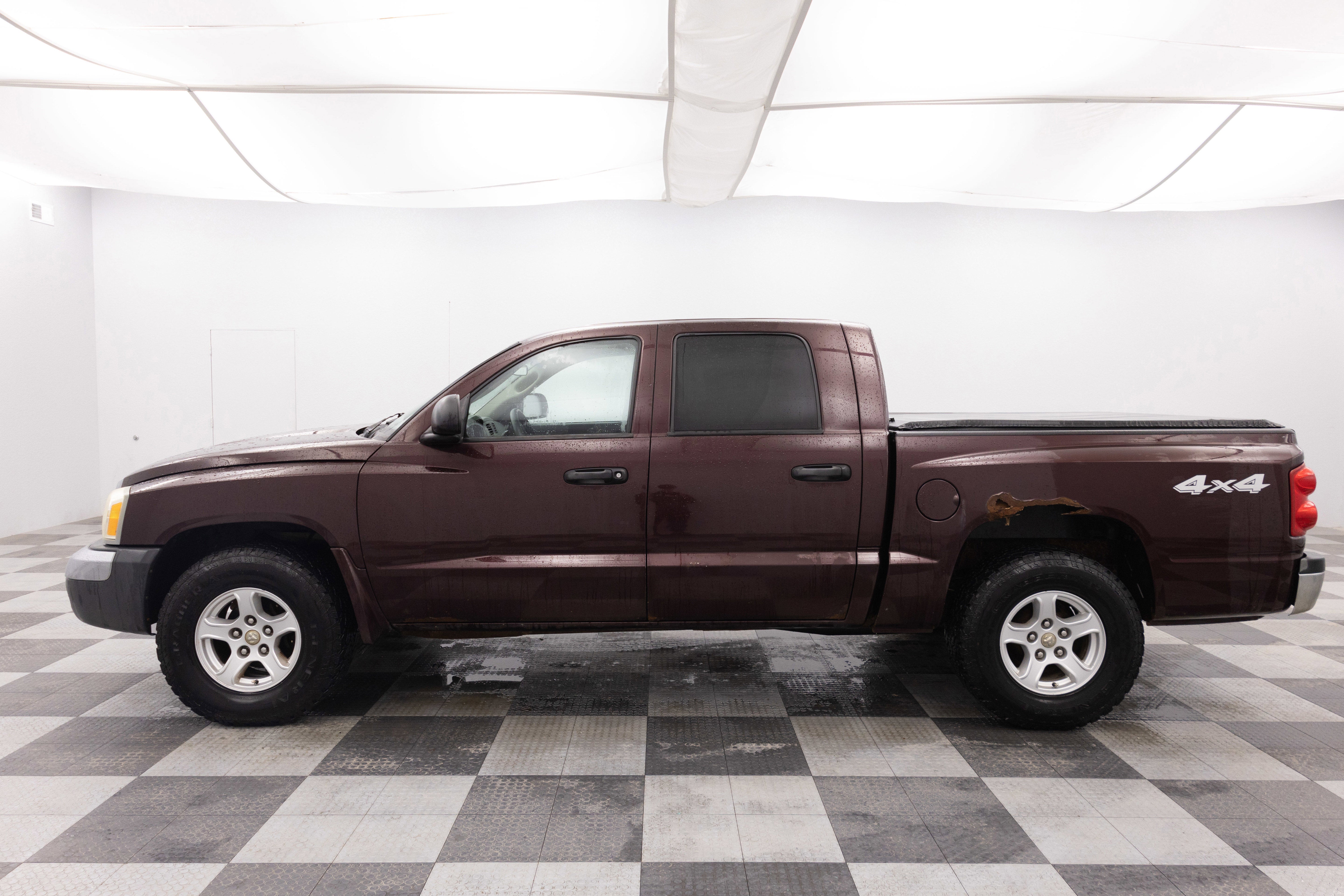 2005 Dodge Dakota SLT