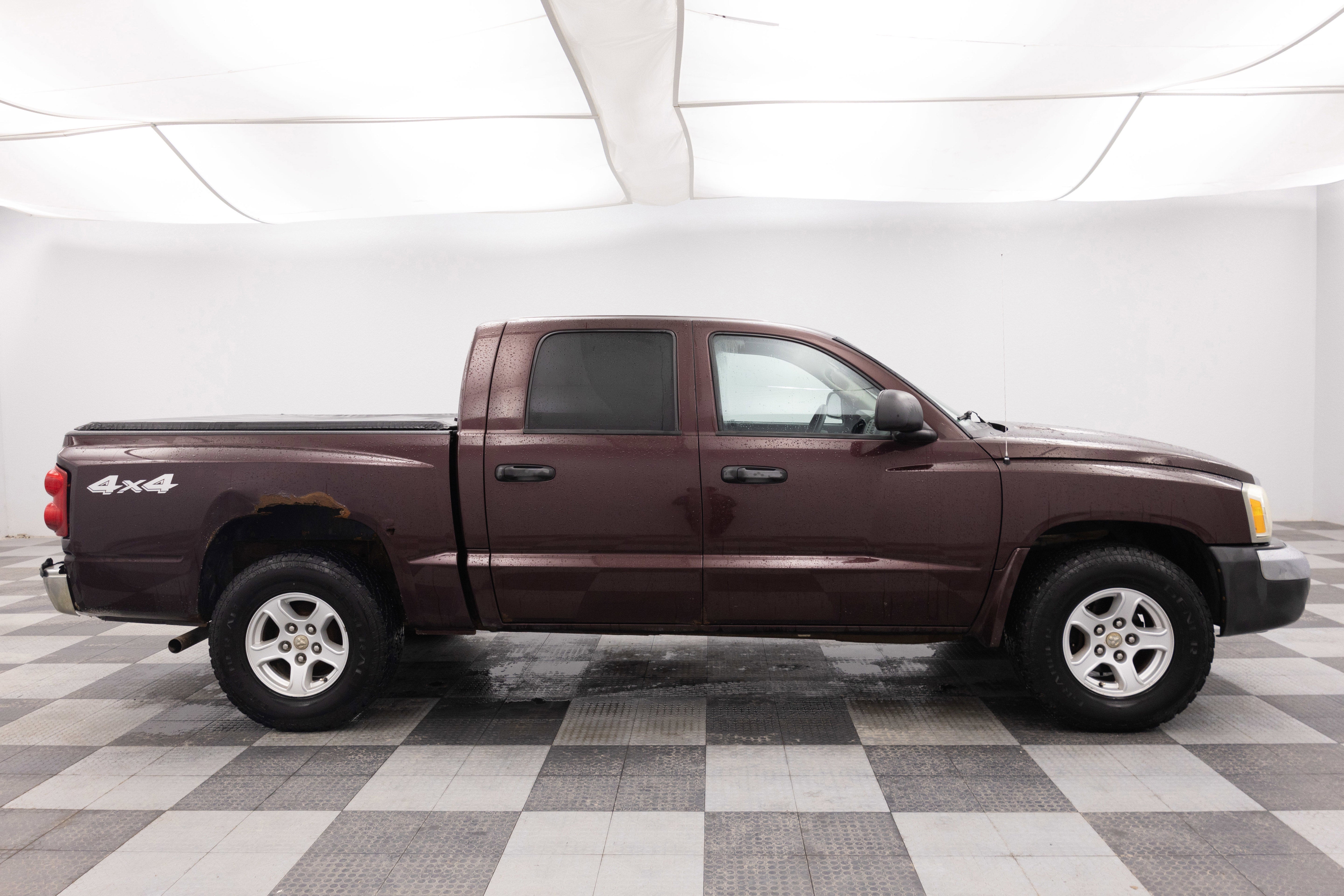 2005 Dodge Dakota SLT