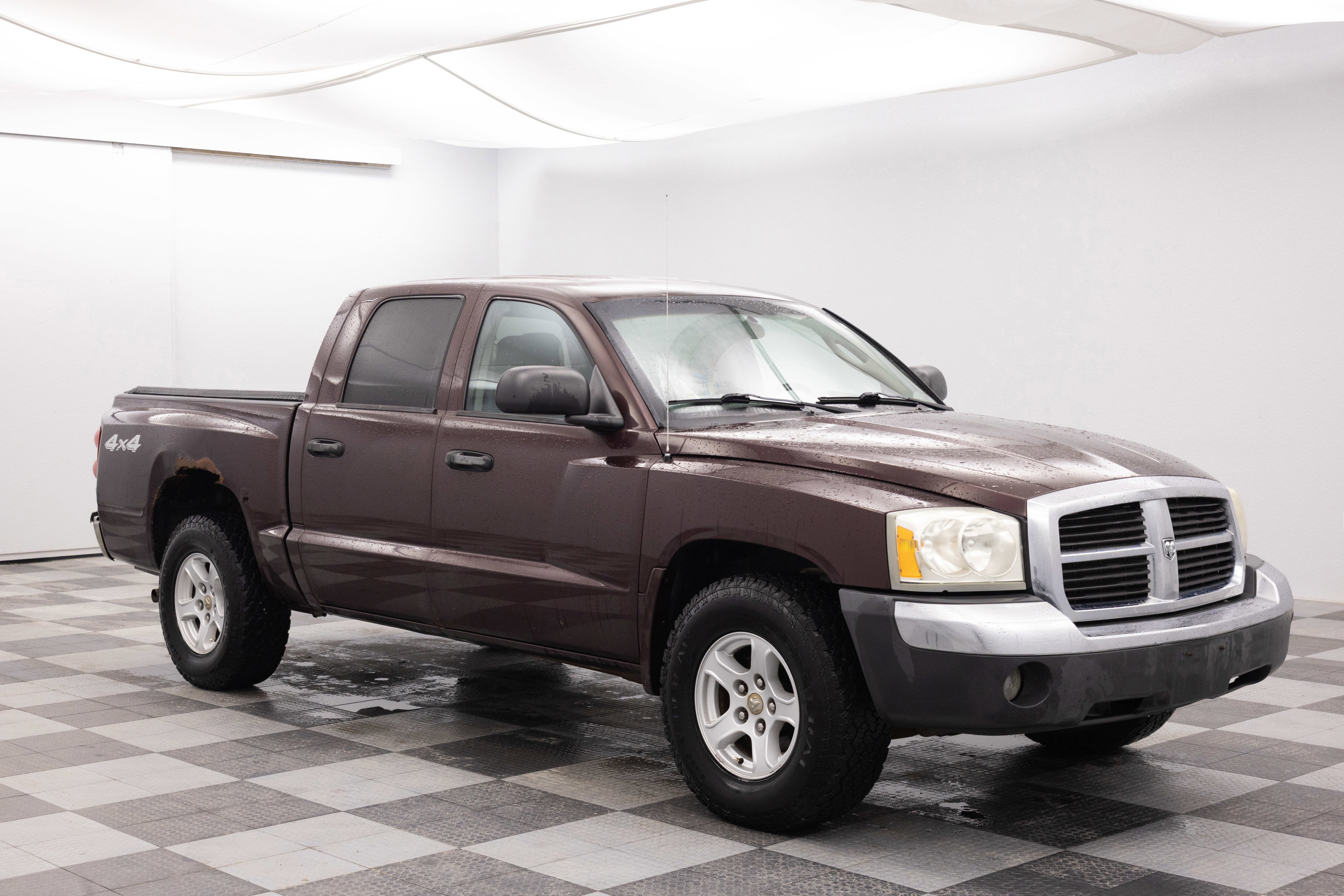 2005 Dodge Dakota SLT