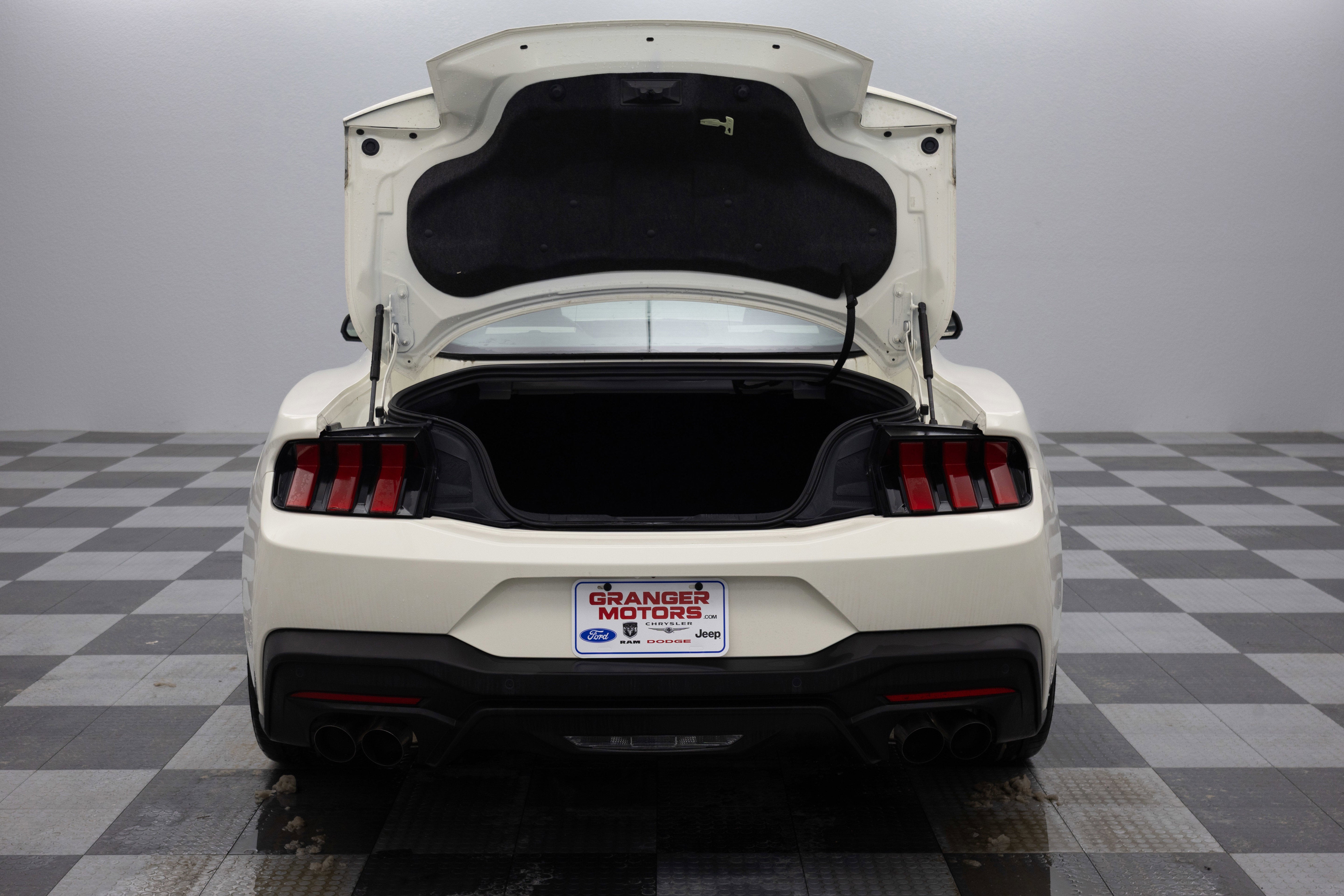 2025 Ford Mustang GT Premium