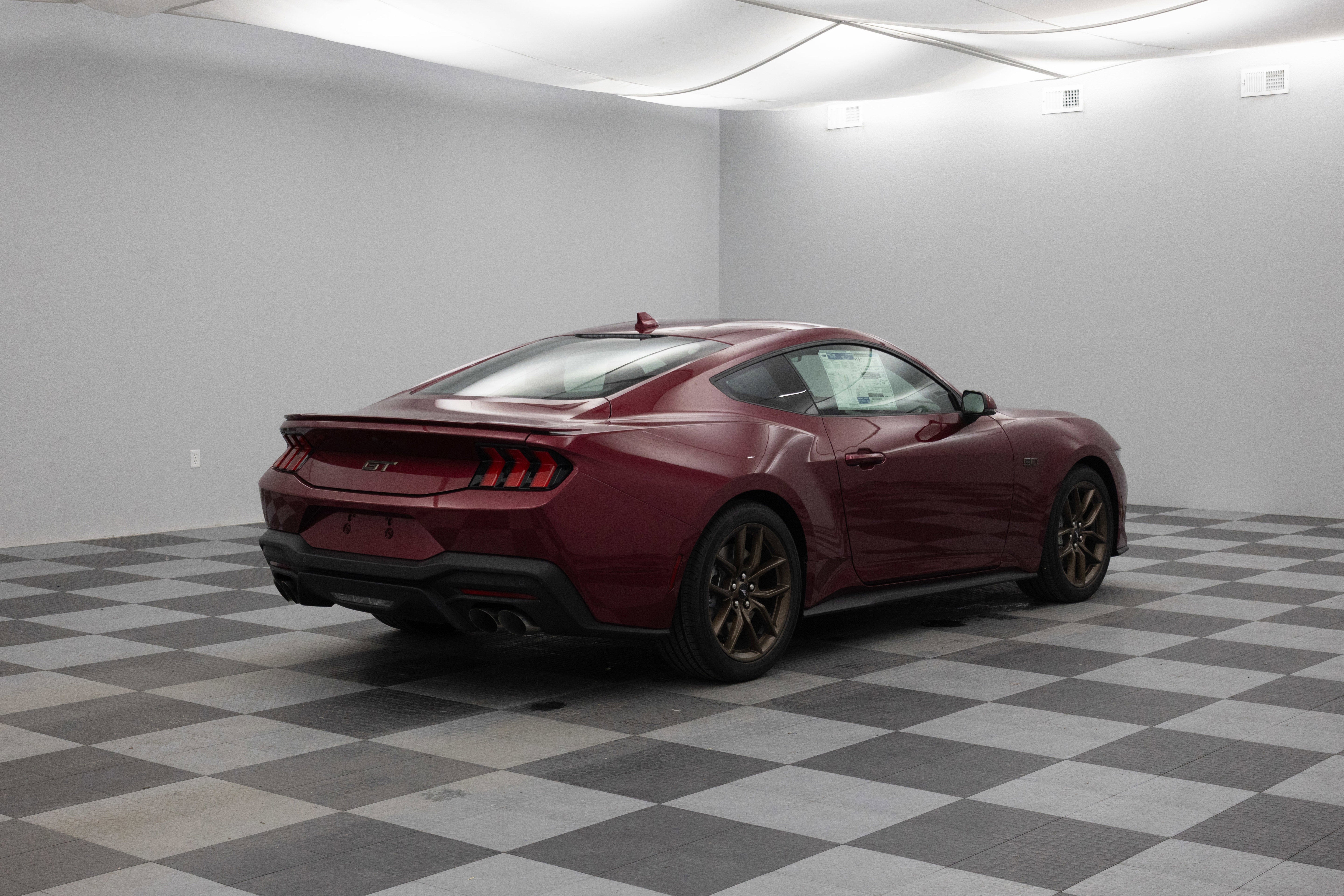 2025 Ford Mustang GT Premium