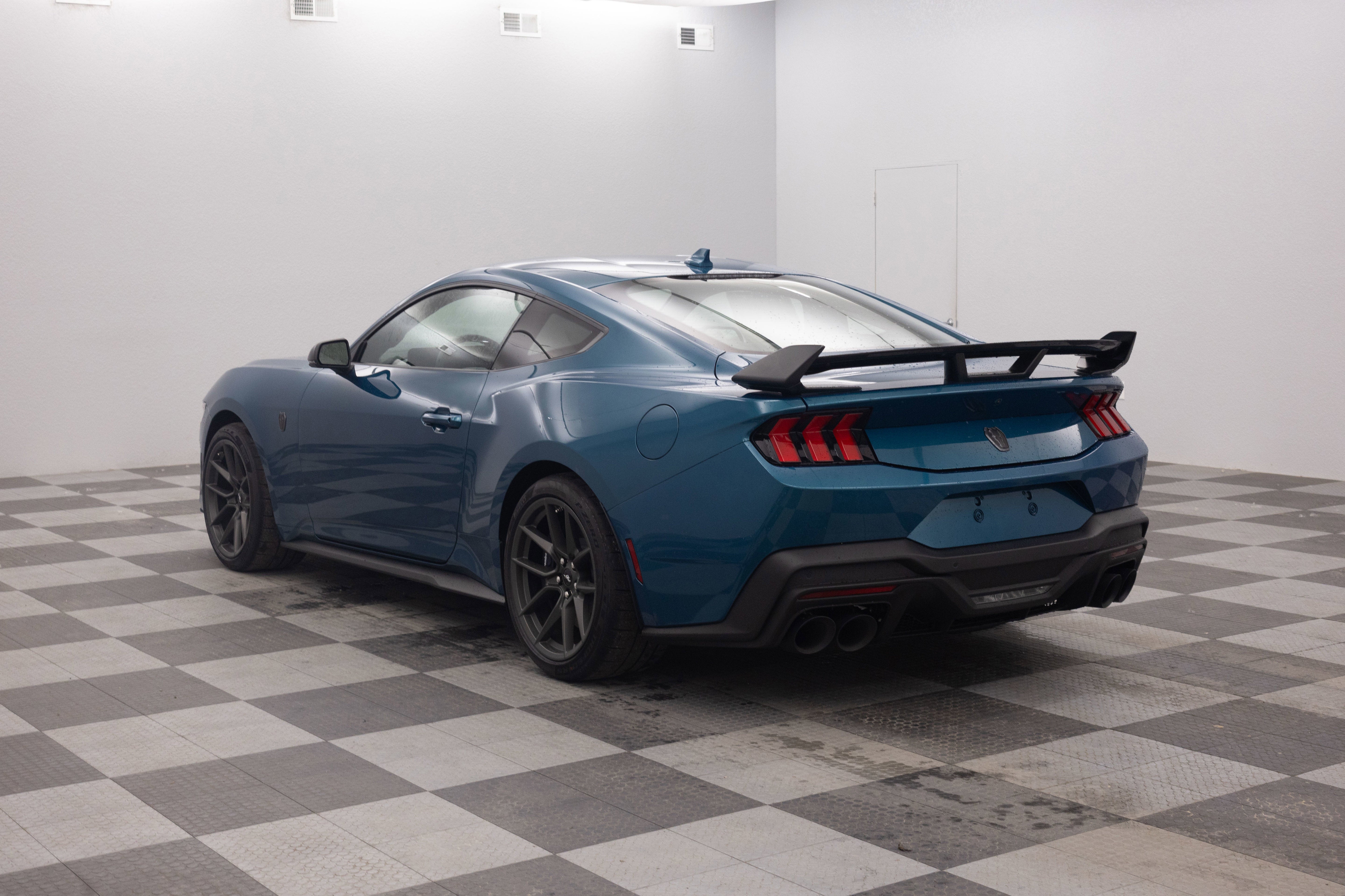 2026 Ford Mustang Dark Horse