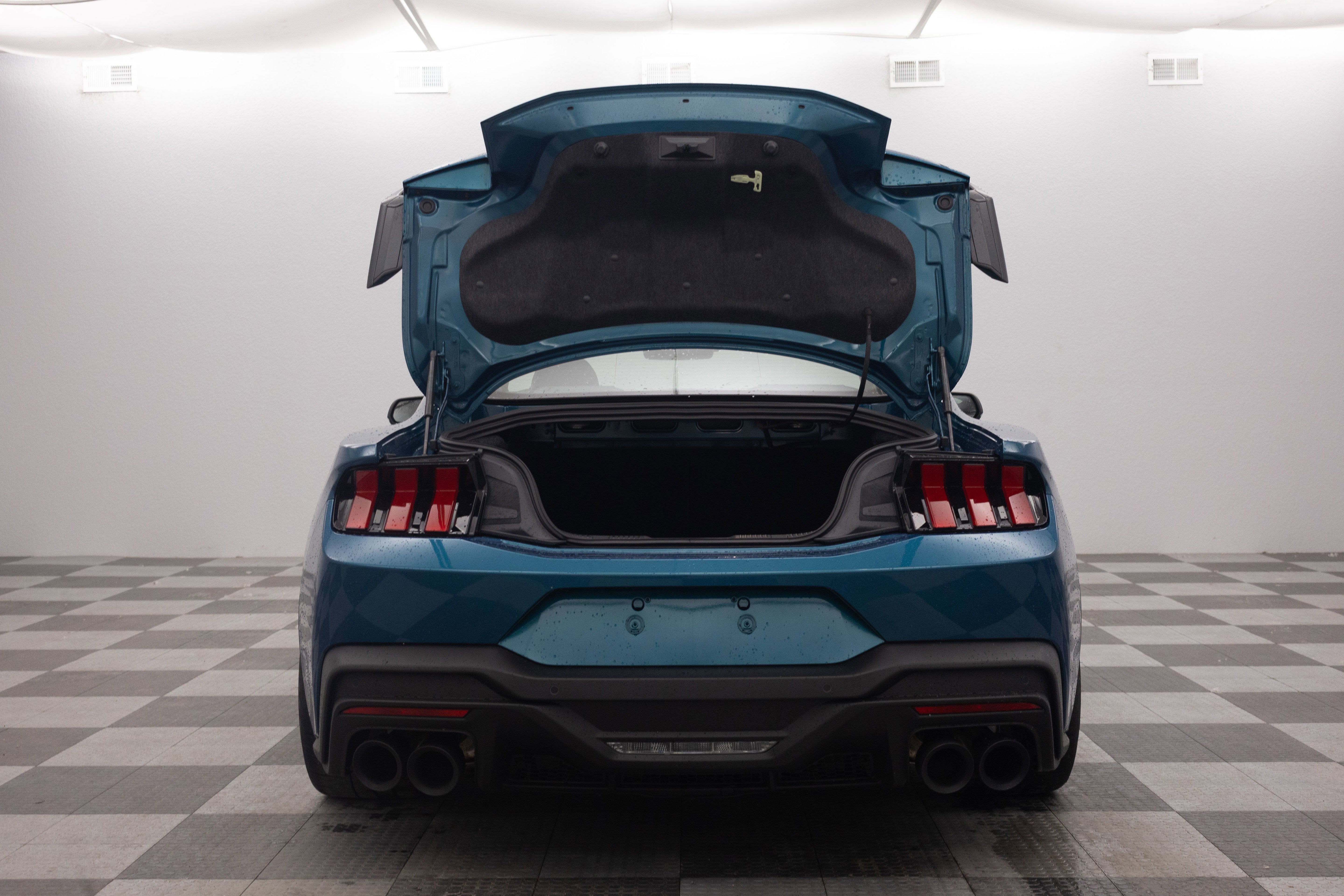 2026 Ford Mustang Dark Horse