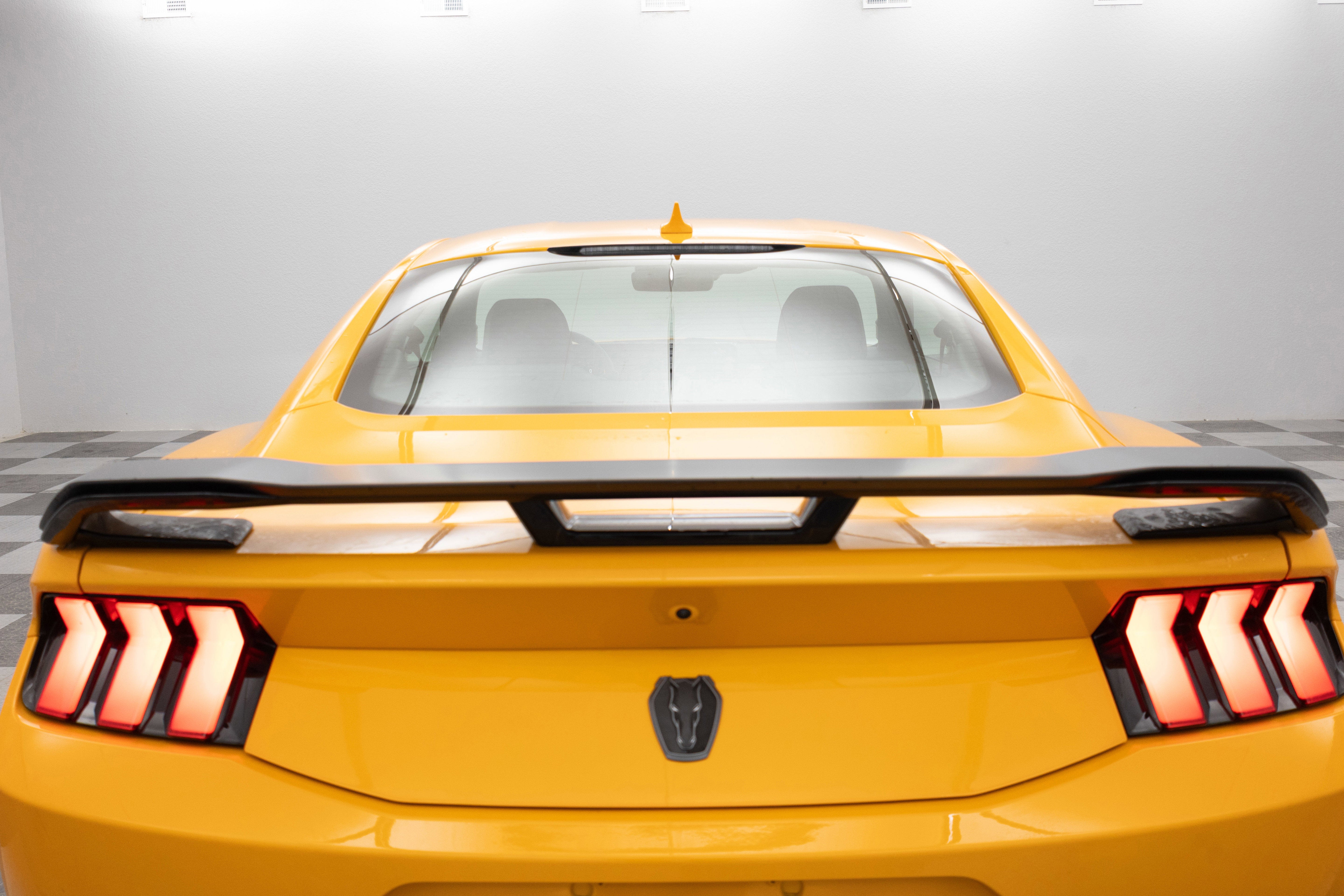 2026 Ford Mustang Dark Horse