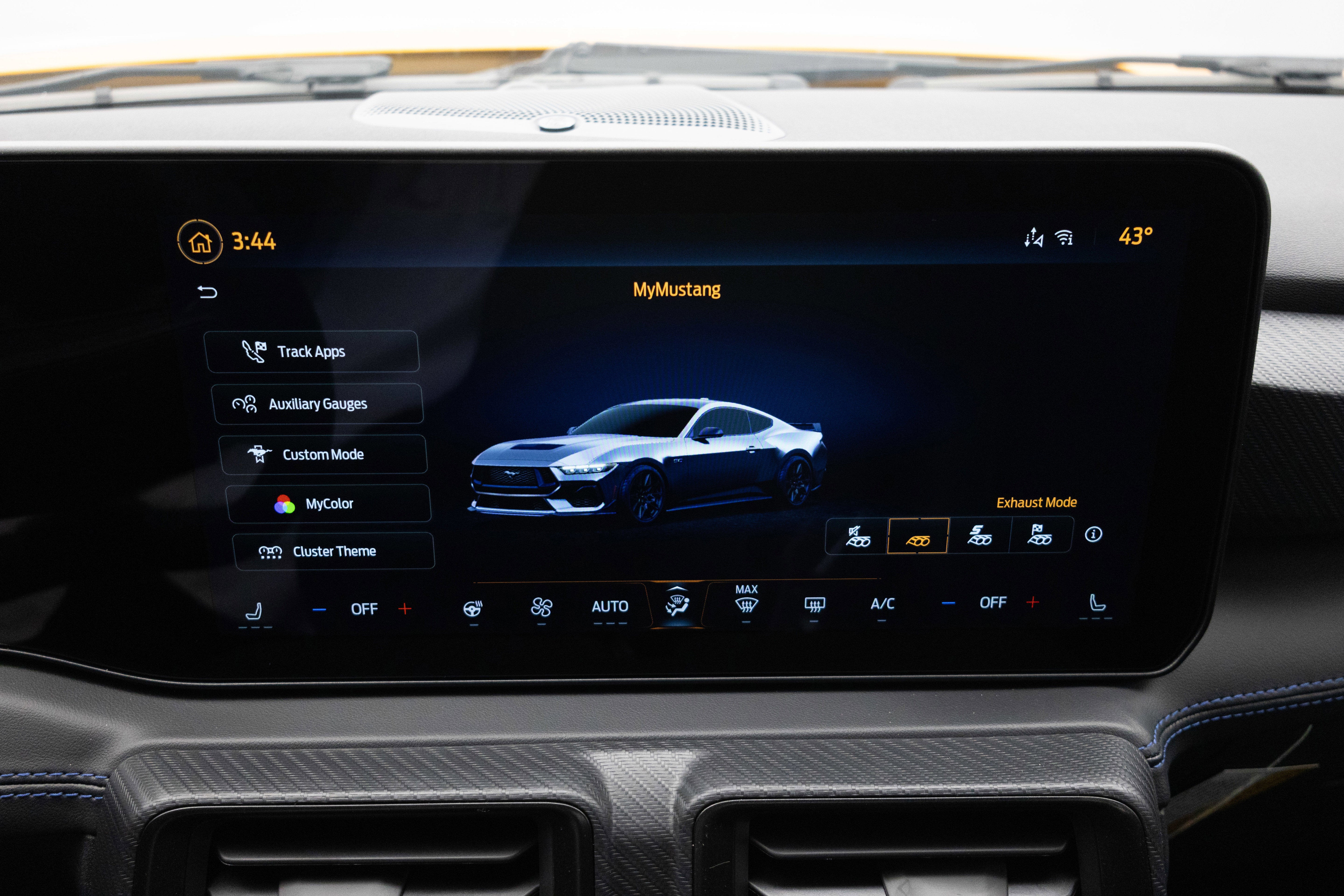 2026 Ford Mustang Dark Horse