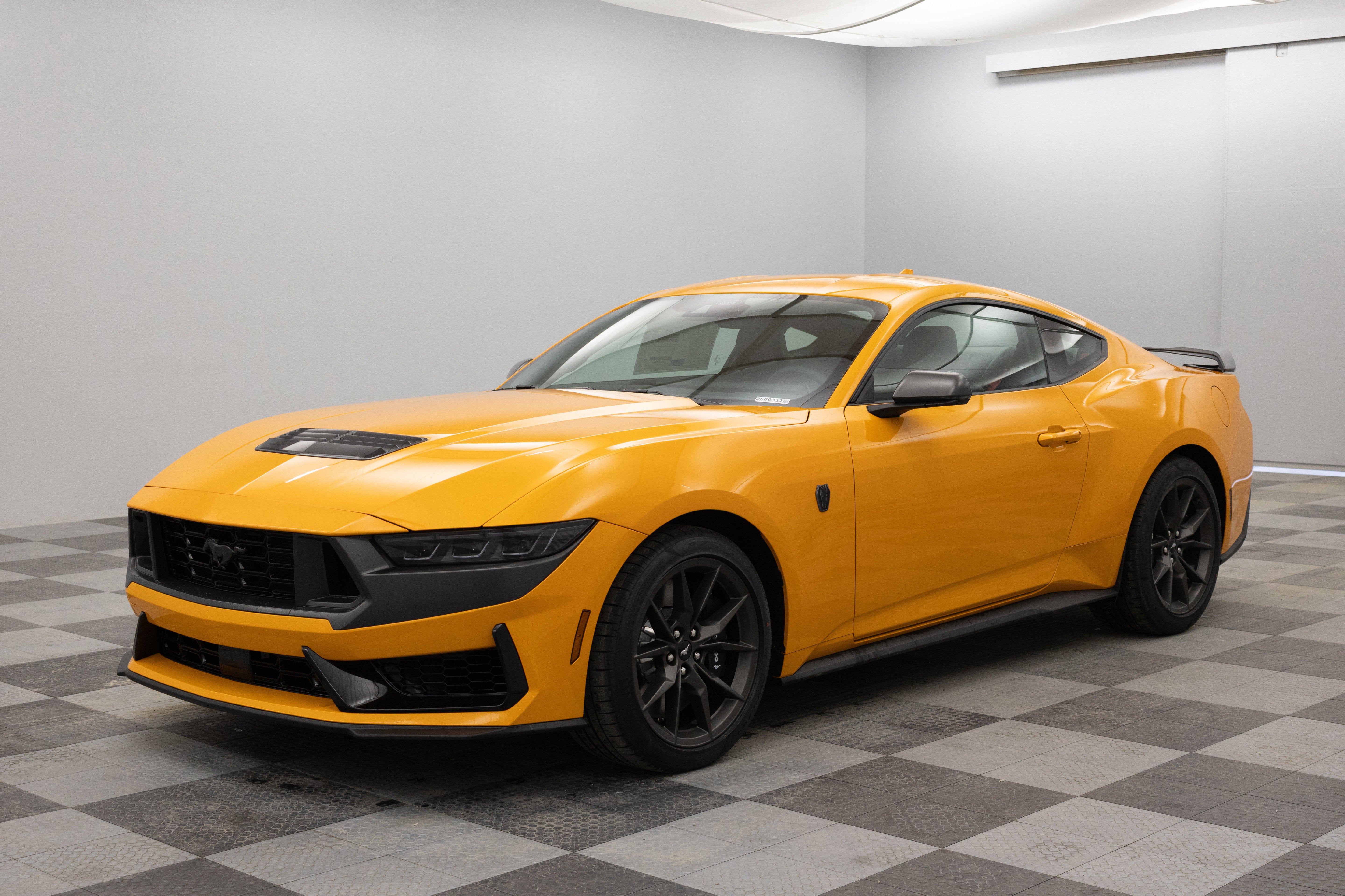 2026 Ford Mustang Dark Horse