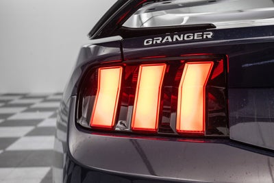 2025 Ford Mustang Dark Horse