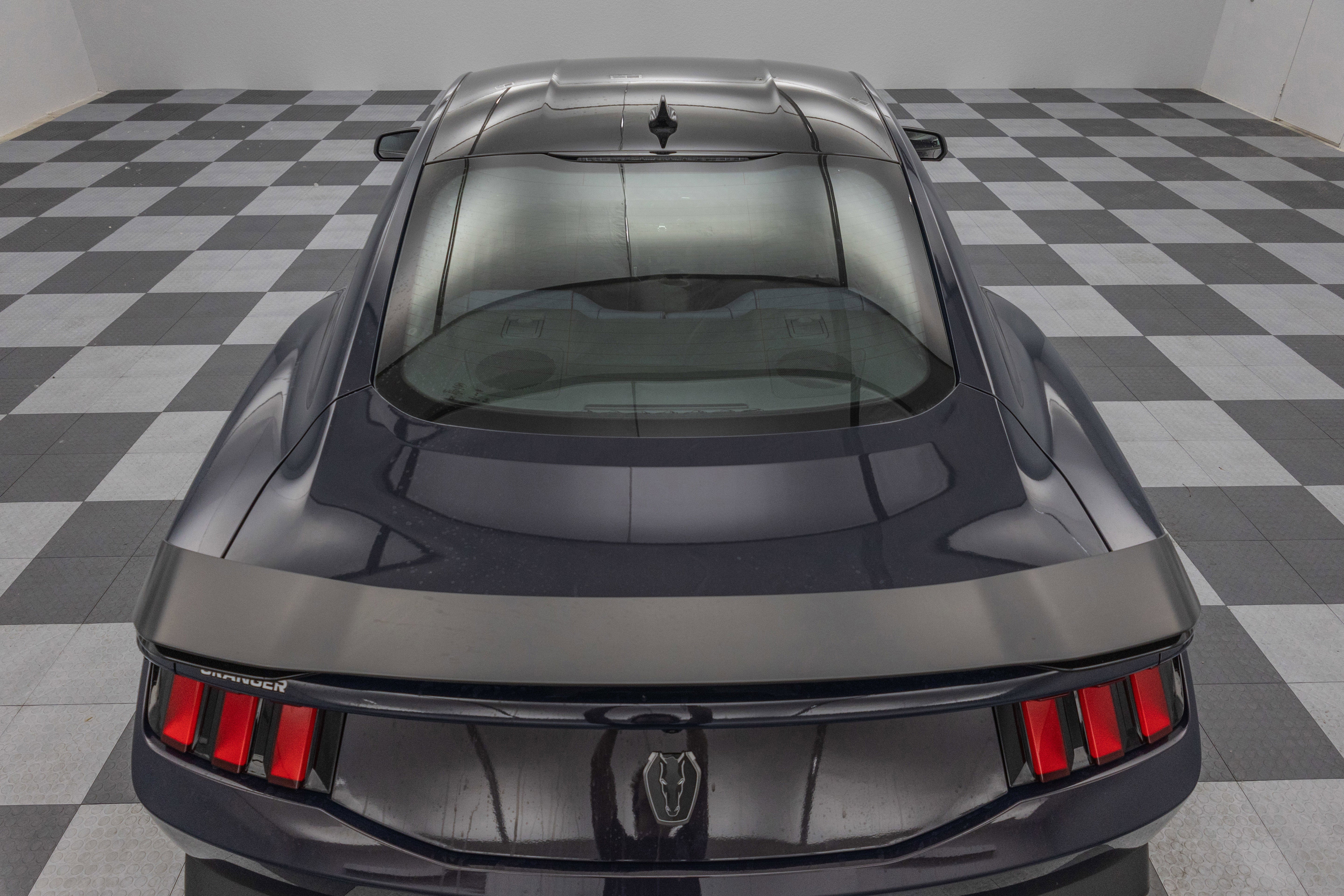 2025 Ford Mustang Dark Horse