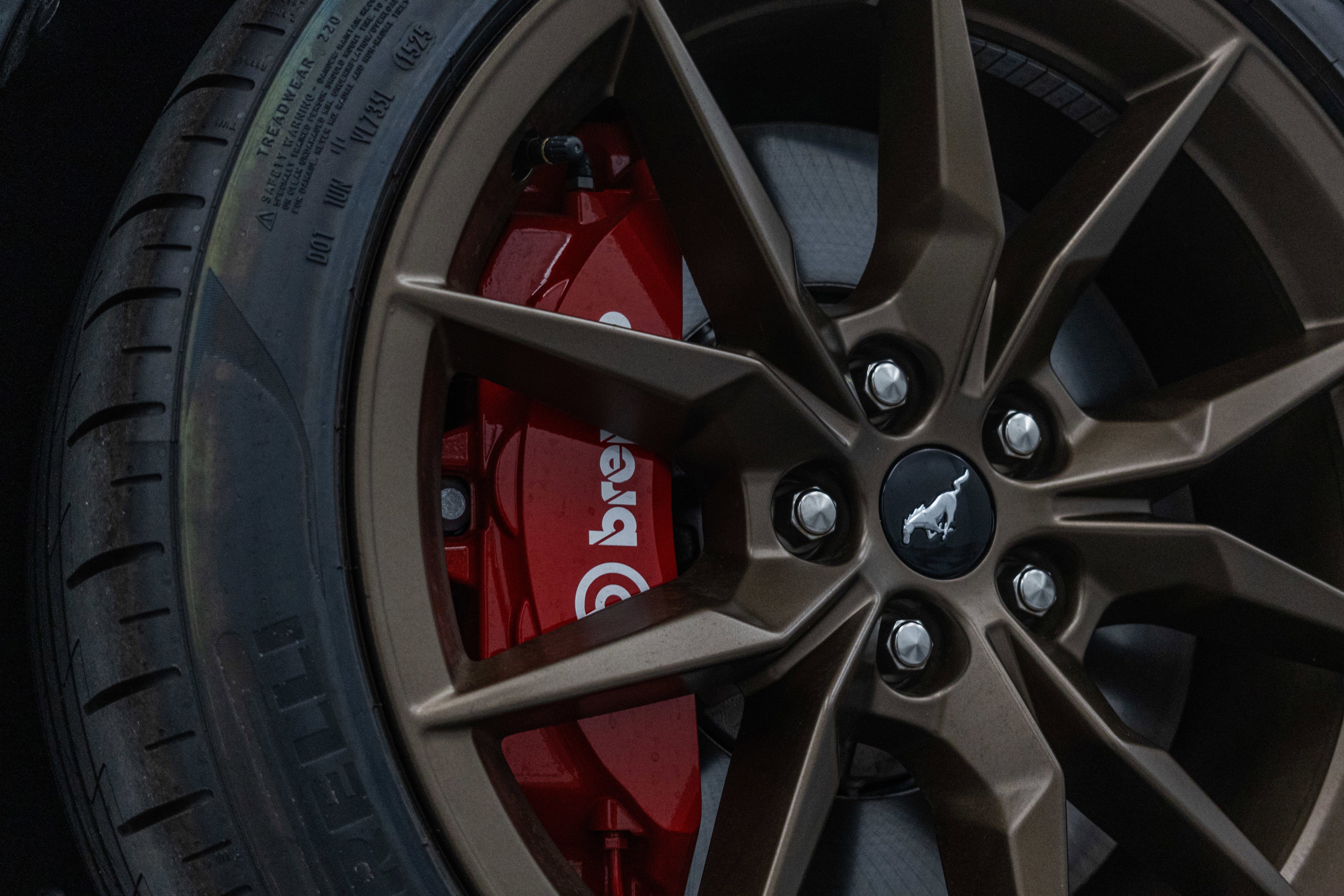 2025 Ford Mustang Dark Horse