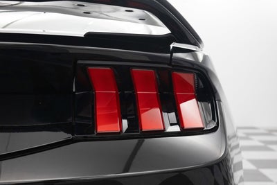 2025 Ford Mustang Dark Horse
