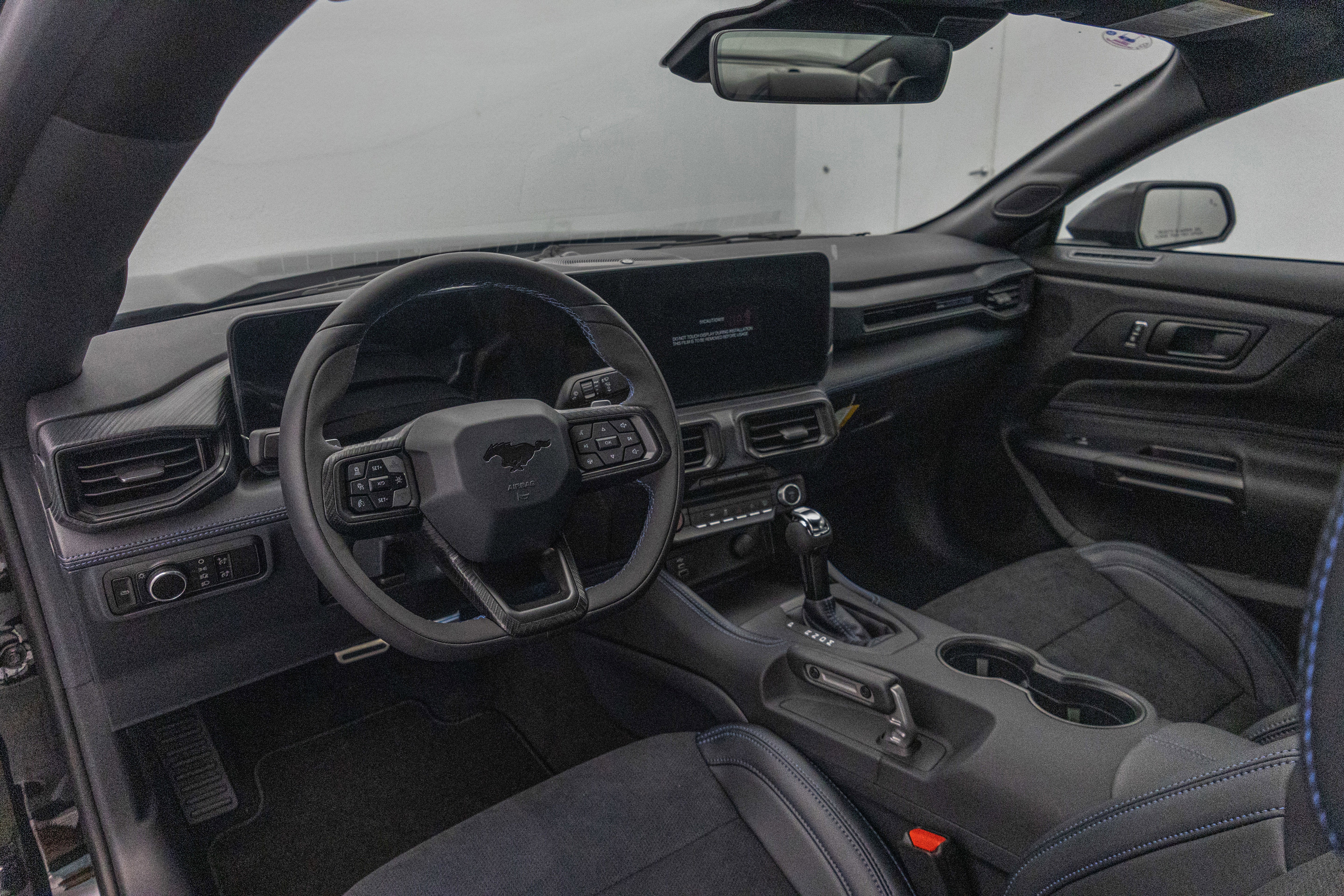 2025 Ford Mustang Dark Horse