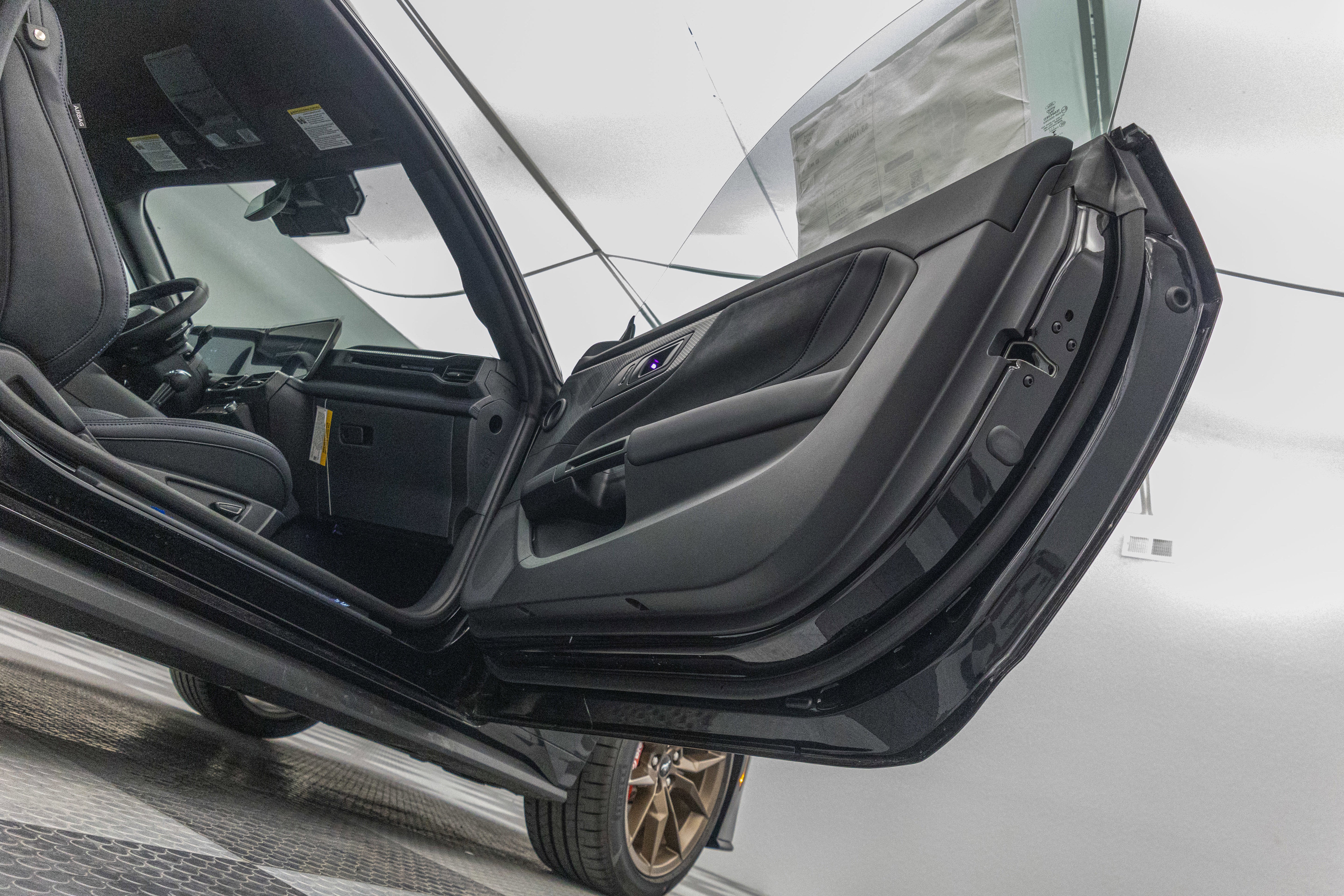 2025 Ford Mustang Dark Horse