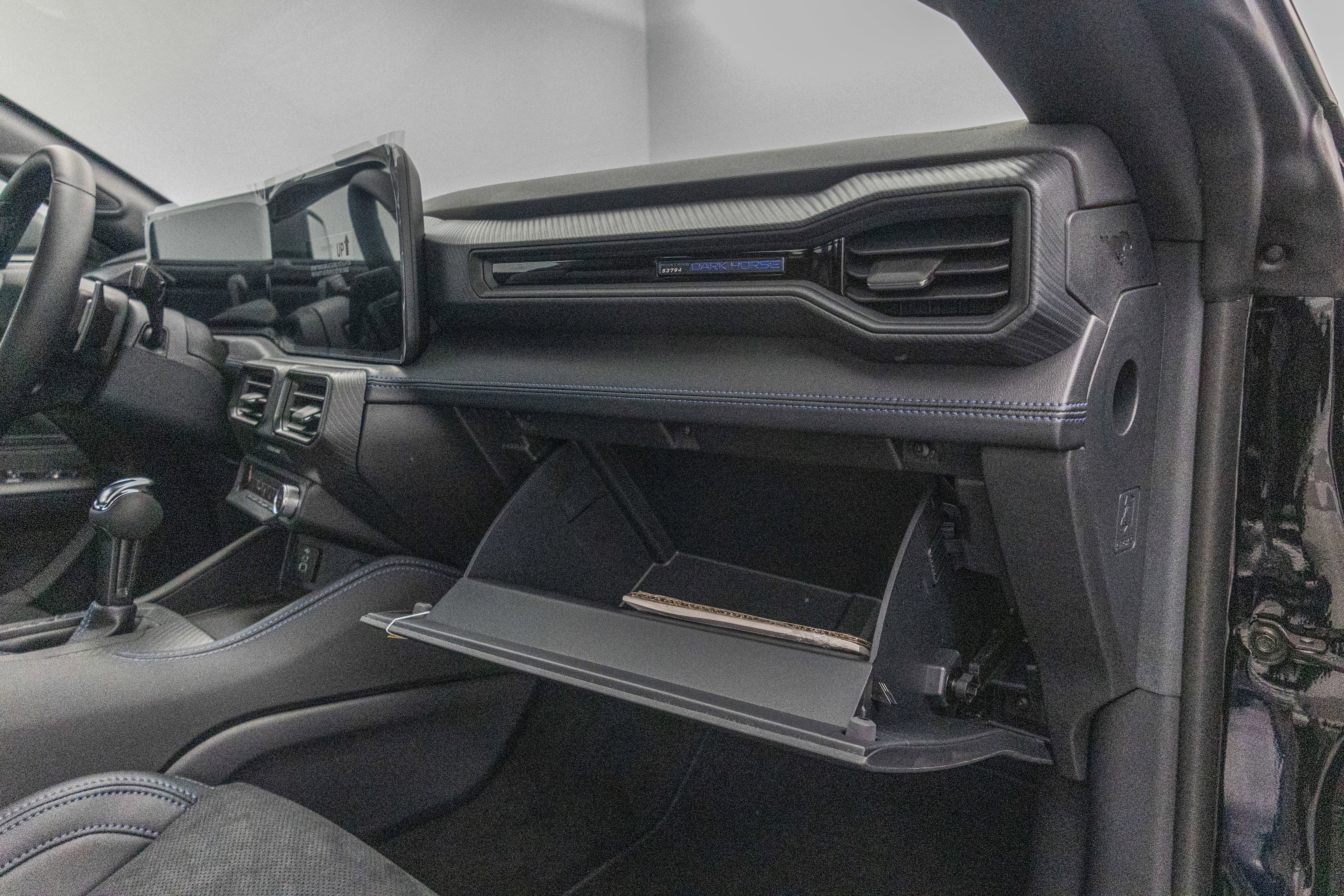 2025 Ford Mustang Dark Horse