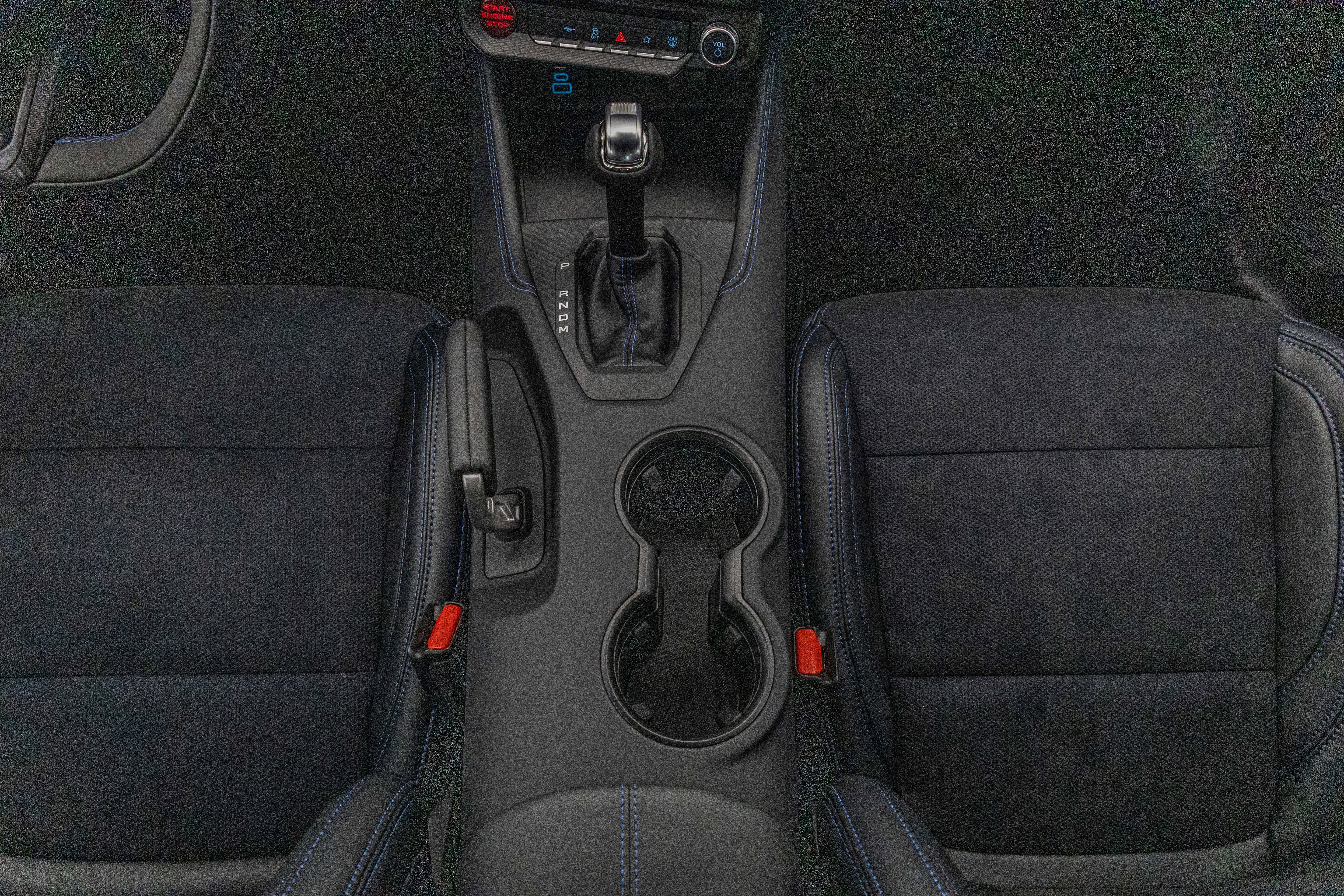 2025 Ford Mustang Dark Horse