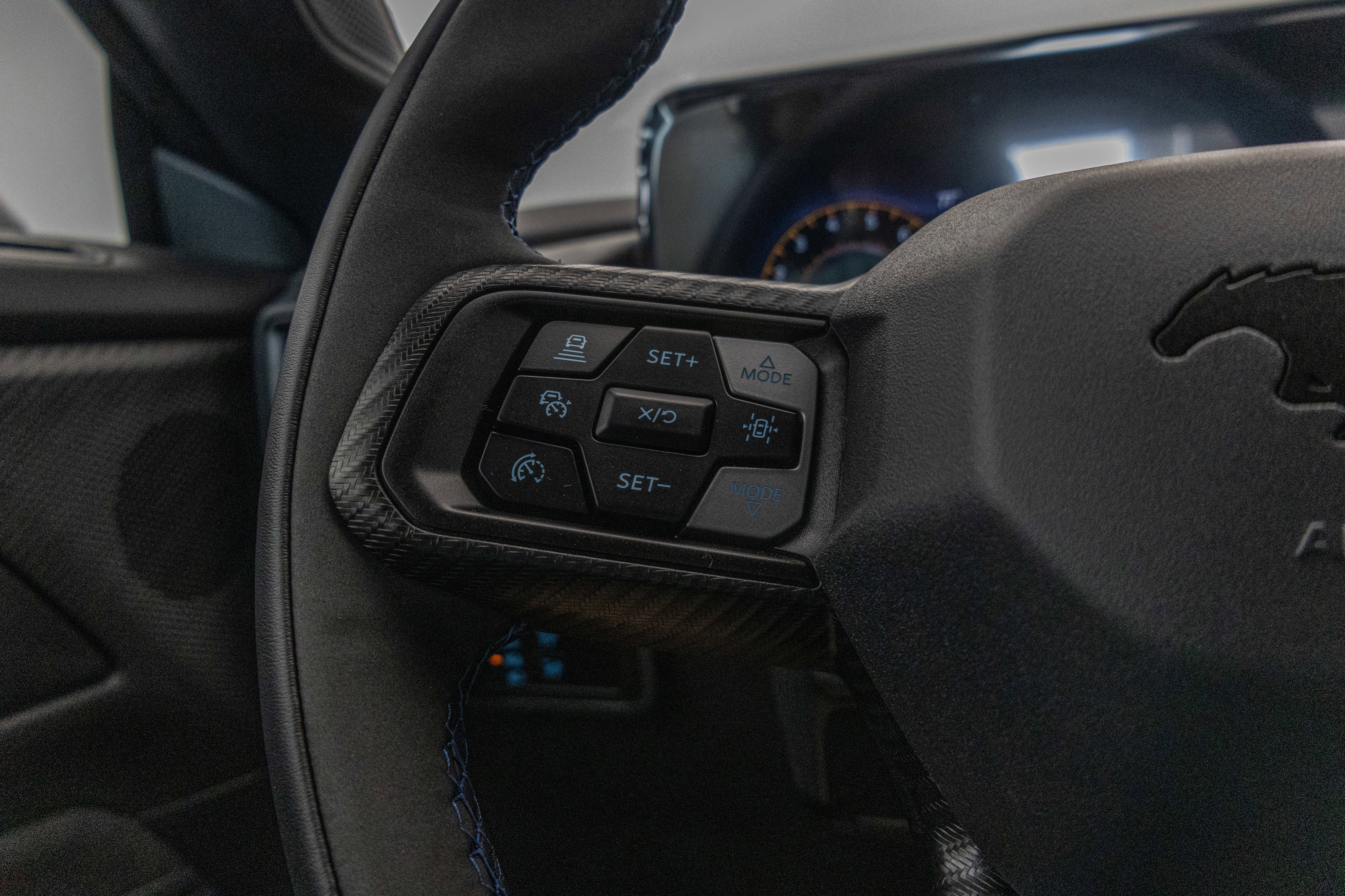 2025 Ford Mustang Dark Horse