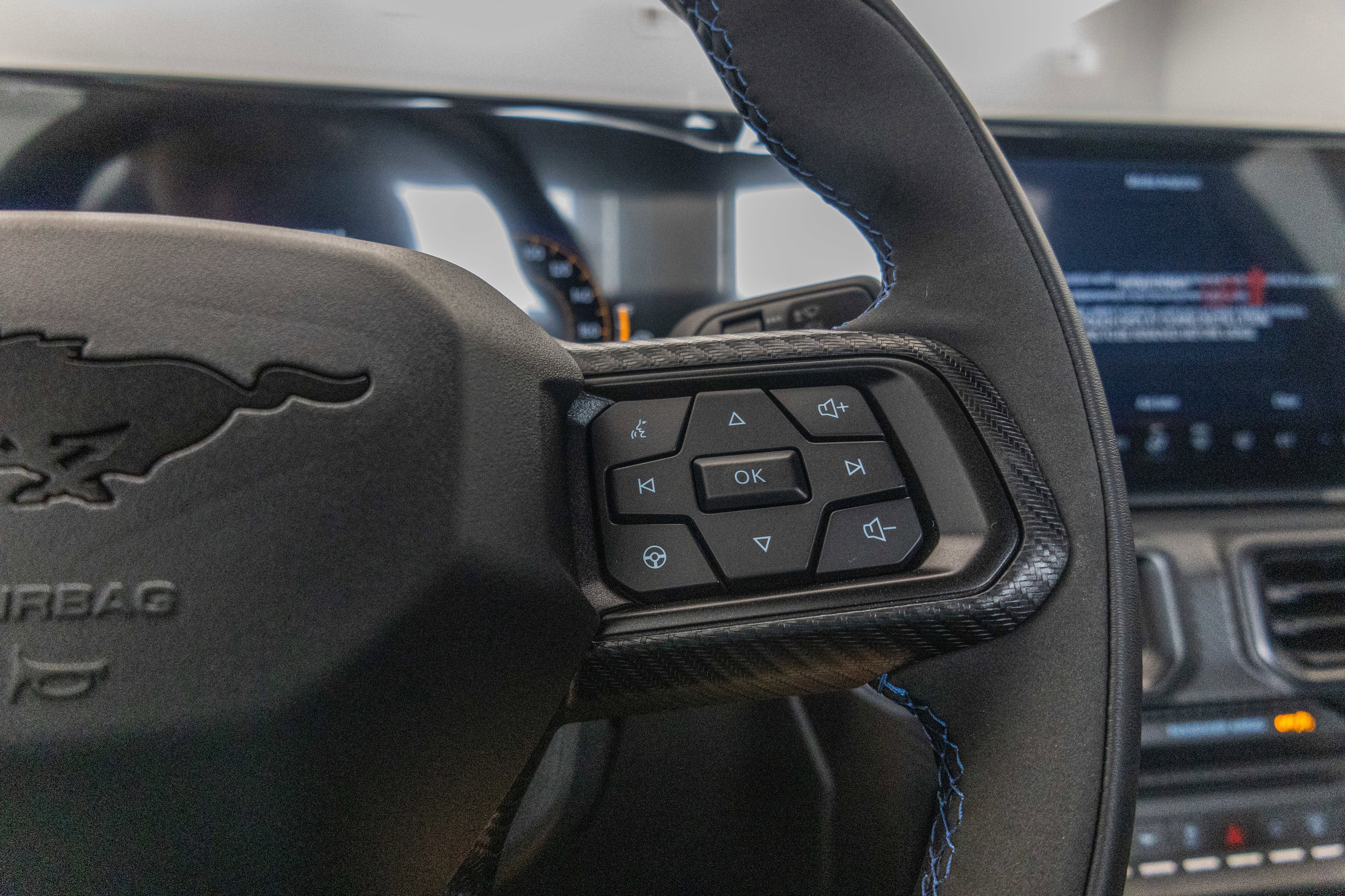 2025 Ford Mustang Dark Horse