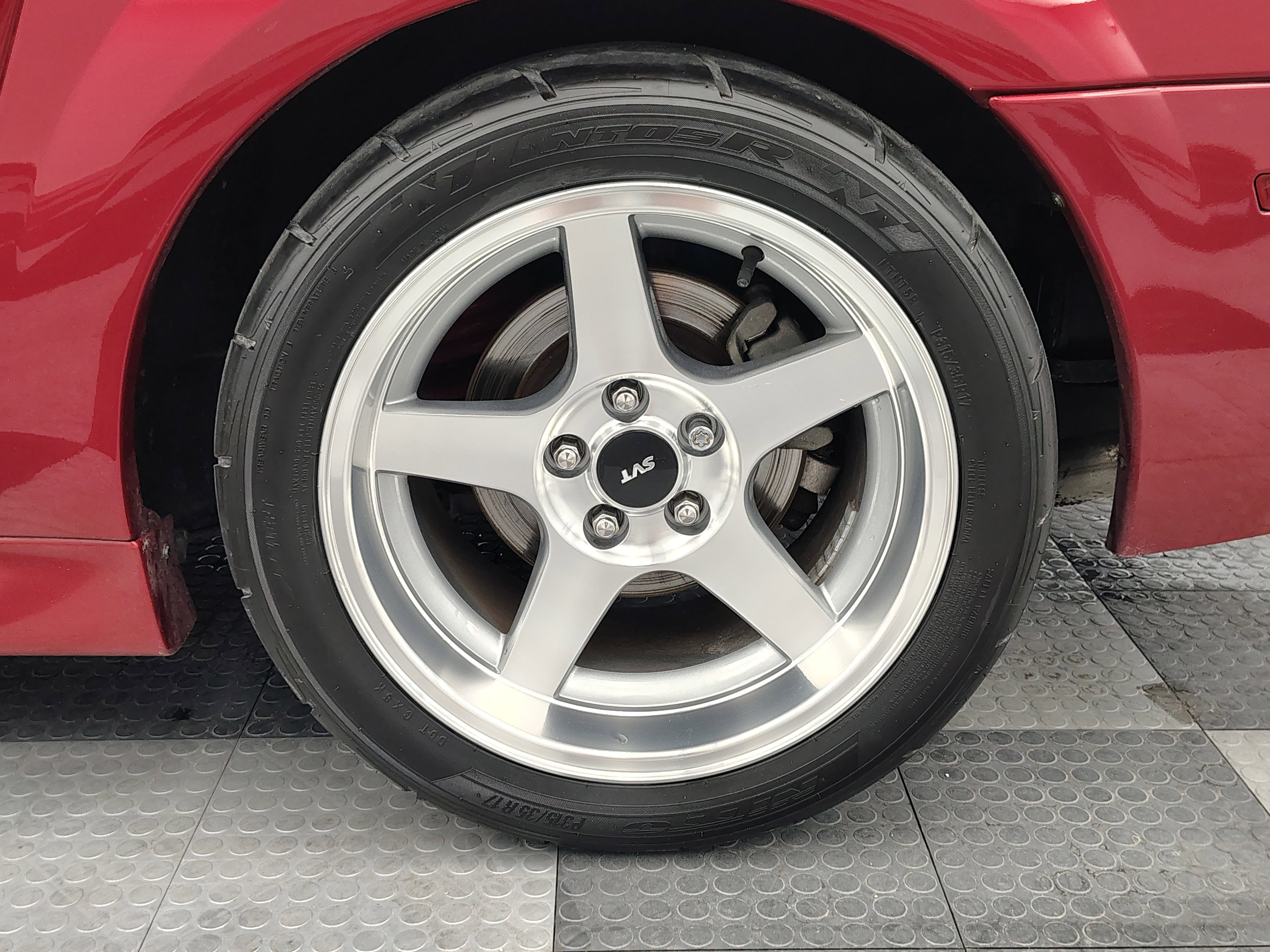 2003 Ford Mustang SVT Cobra