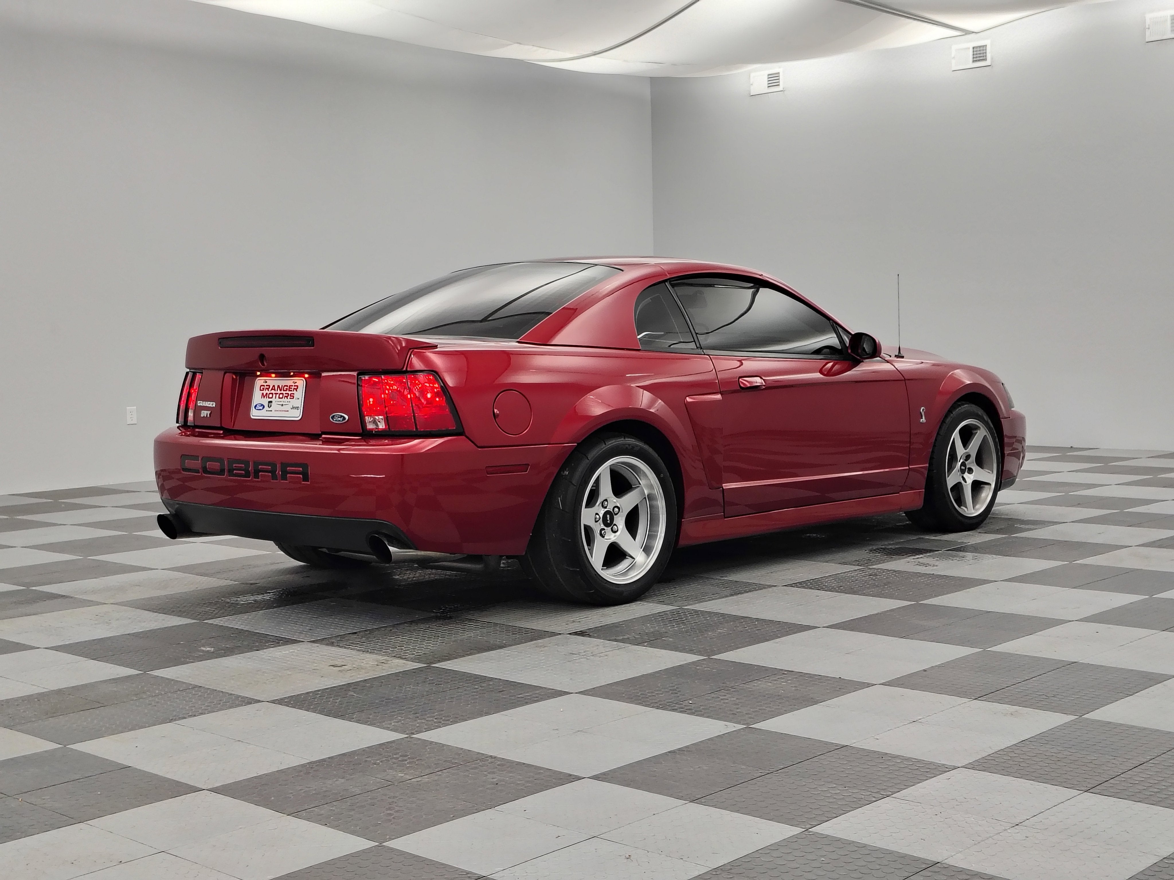 2003 Ford Mustang SVT Cobra