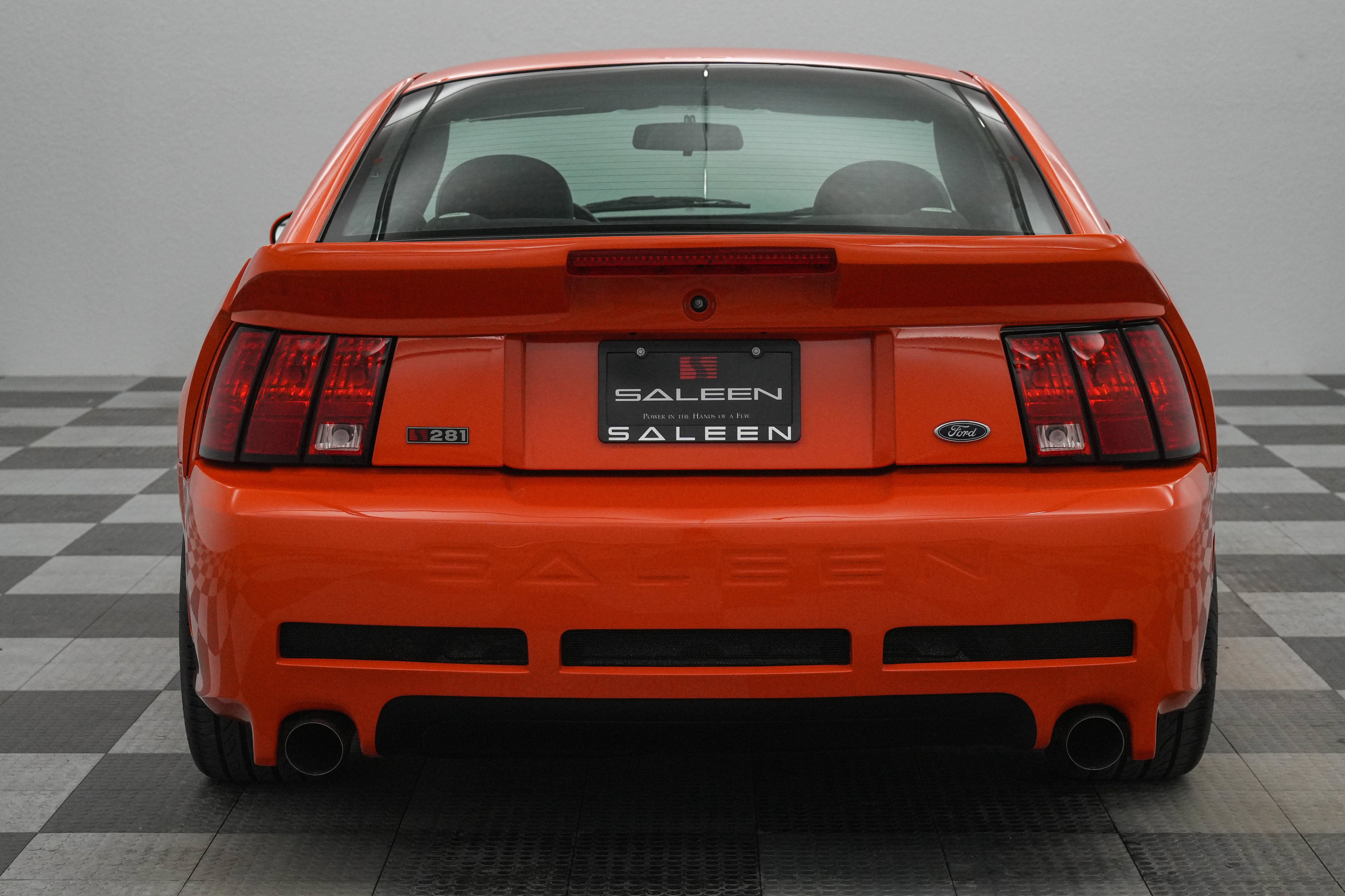 2004 Ford Mustang SVT Cobra