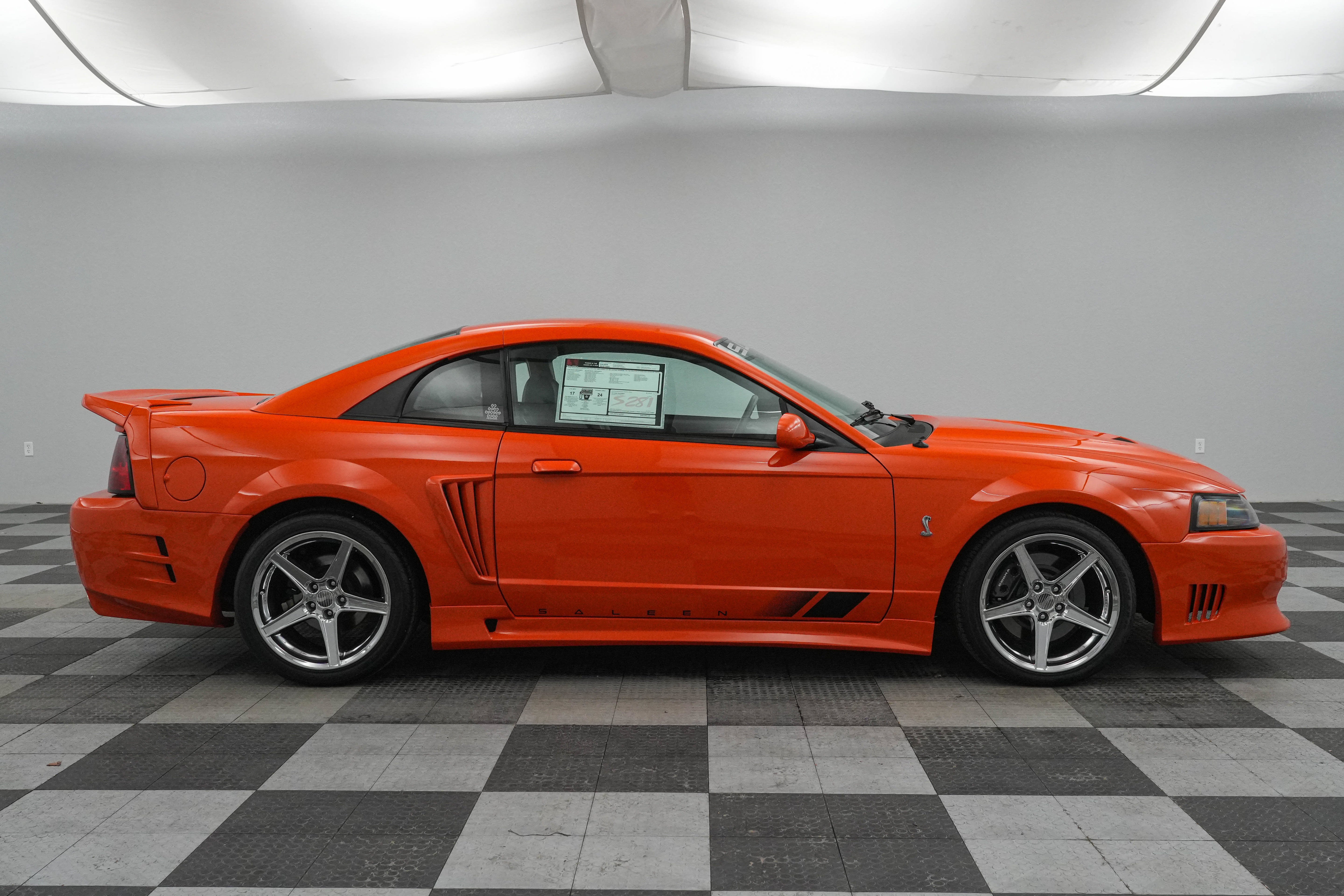 2004 Ford Mustang SVT Cobra