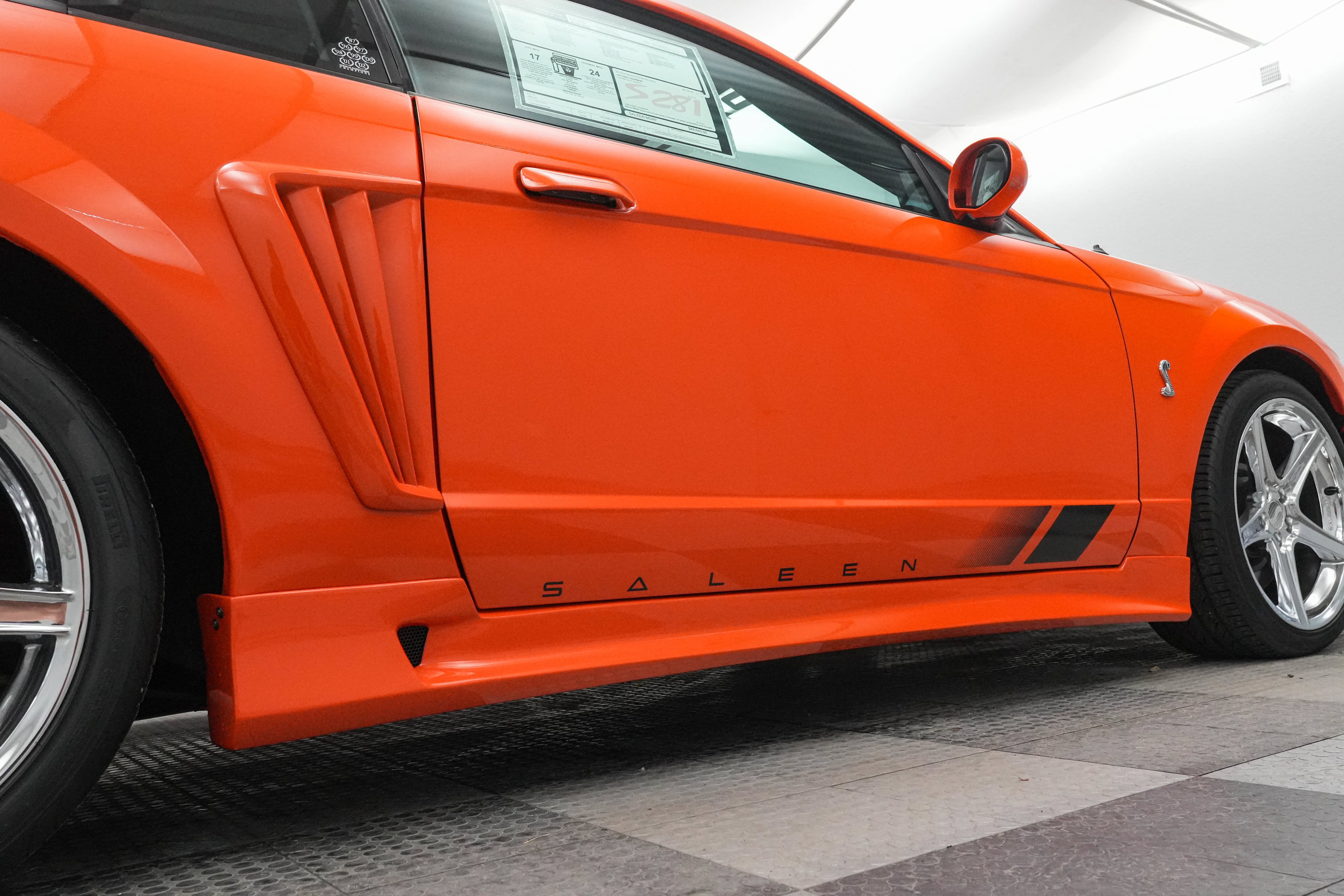2004 Ford Mustang SVT Cobra