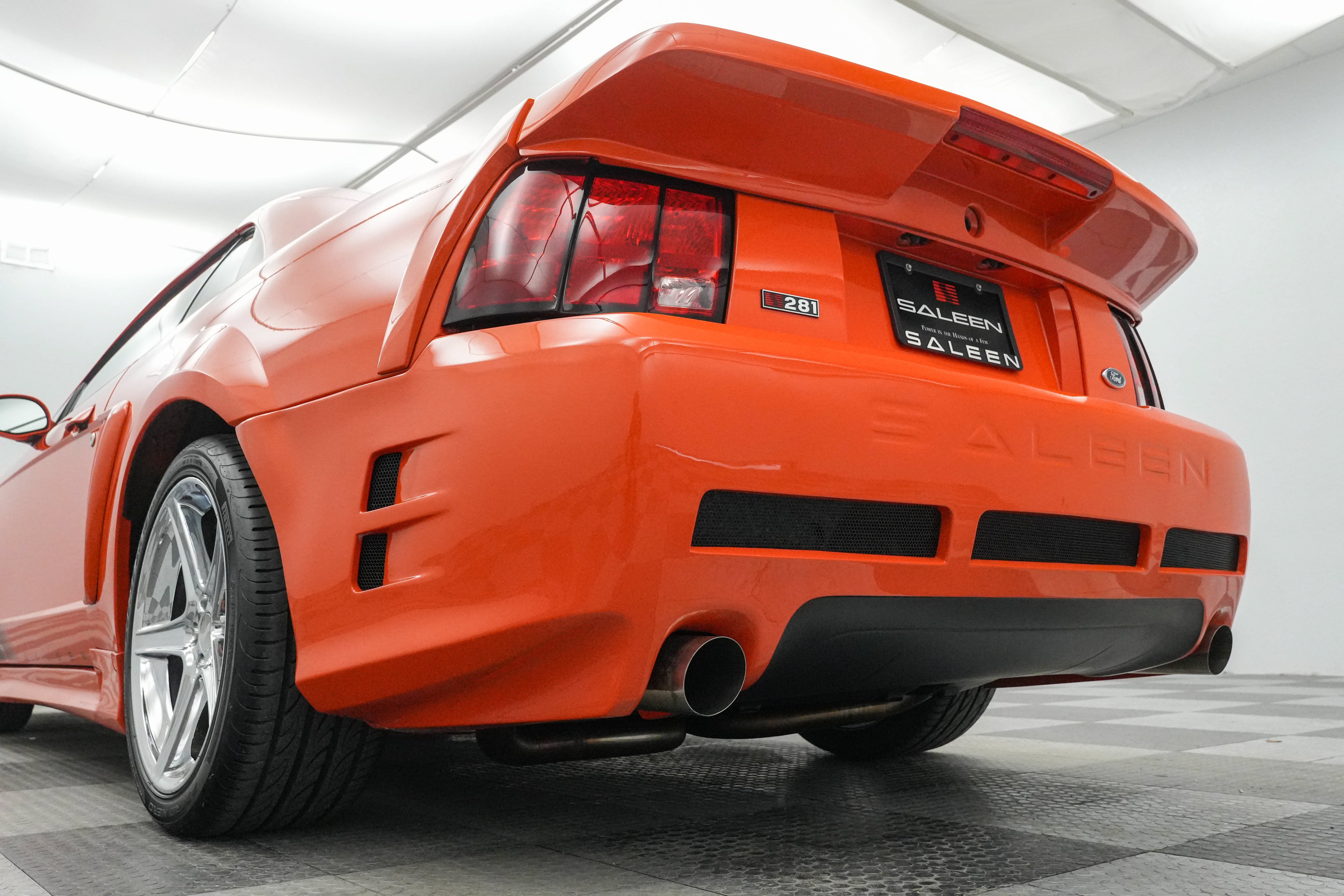 2004 Ford Mustang SVT Cobra