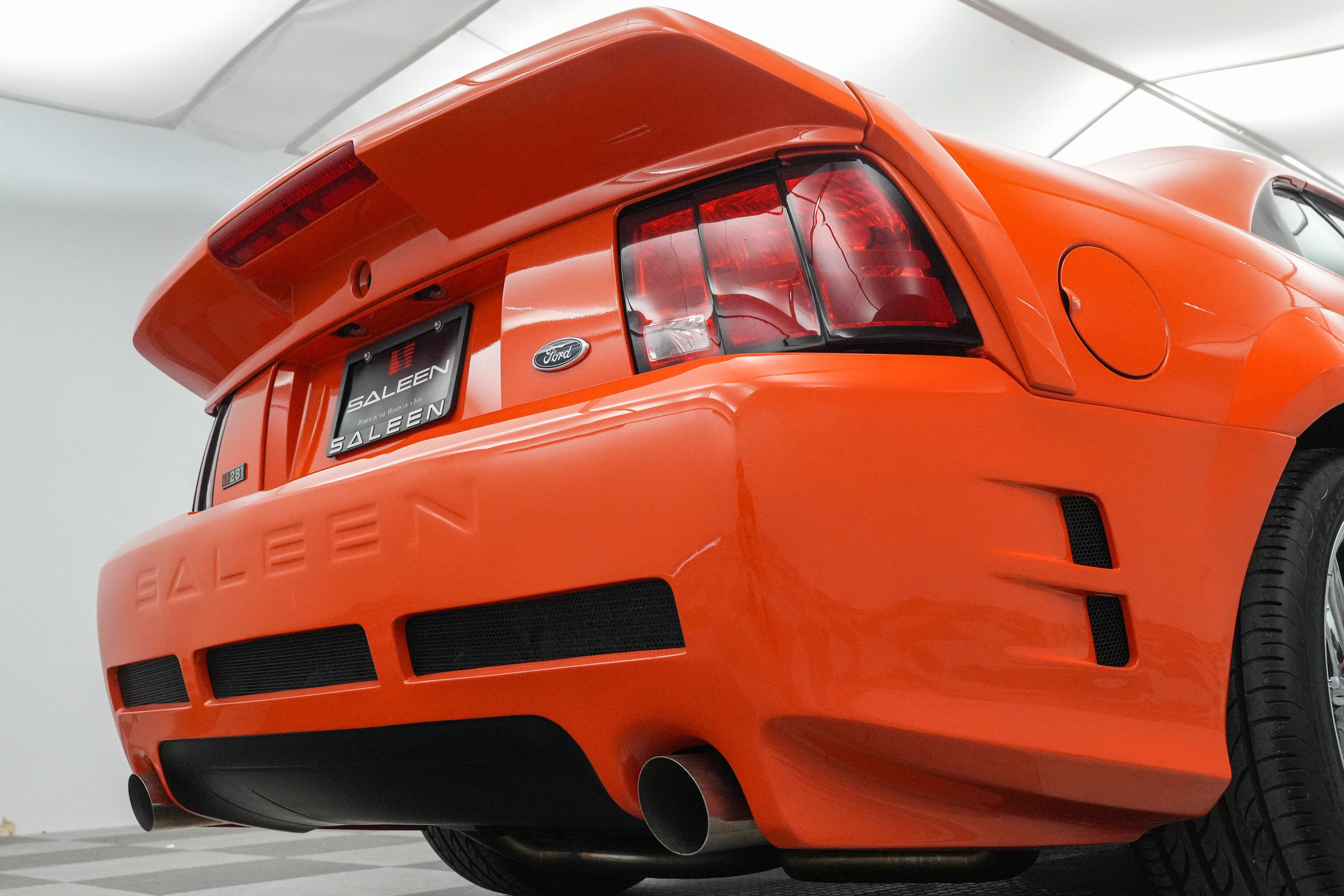 2004 Ford Mustang SVT Cobra