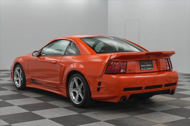 2004 Ford Mustang SVT Cobra