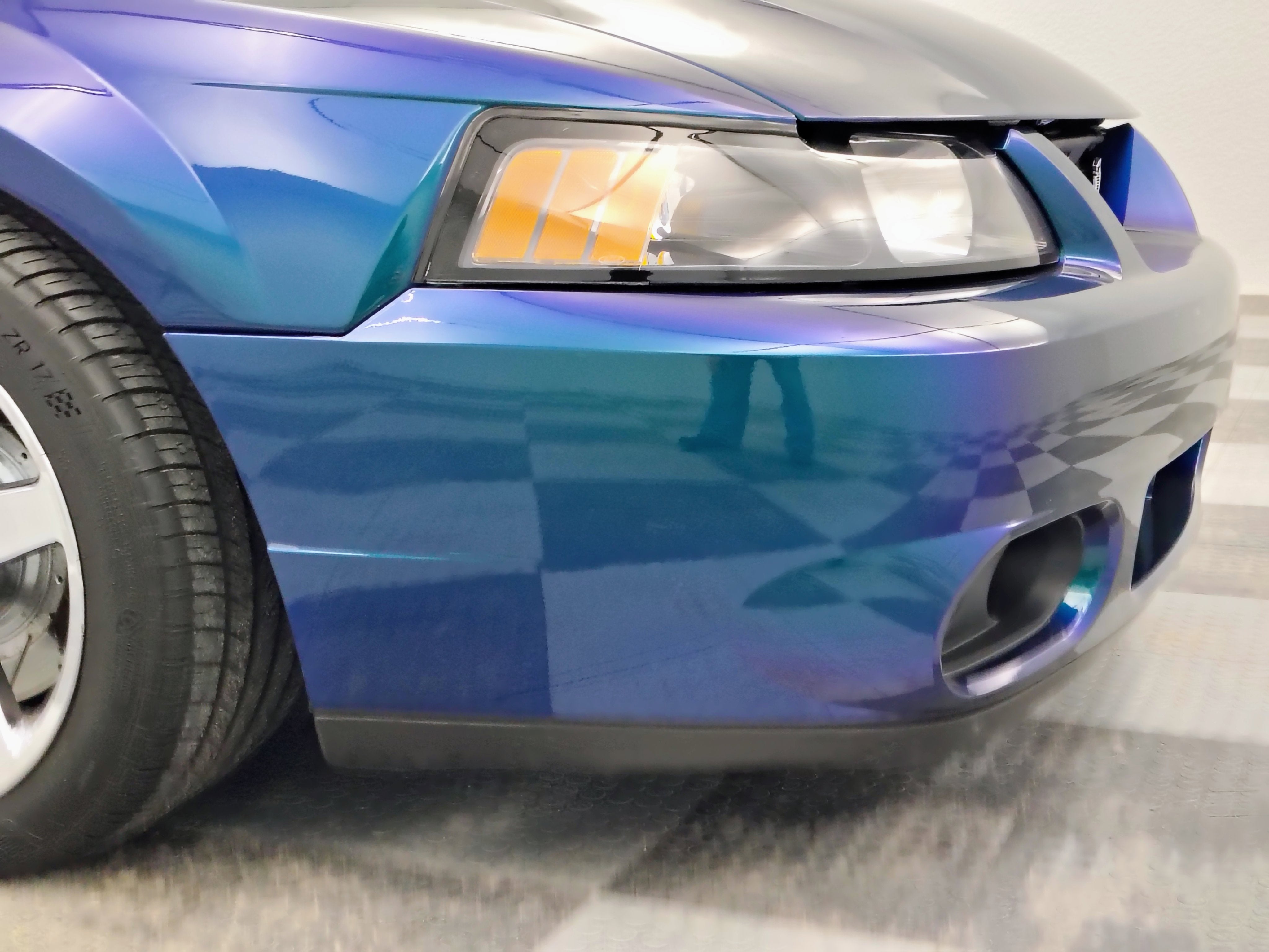 2004 Ford Mustang SVT Cobra