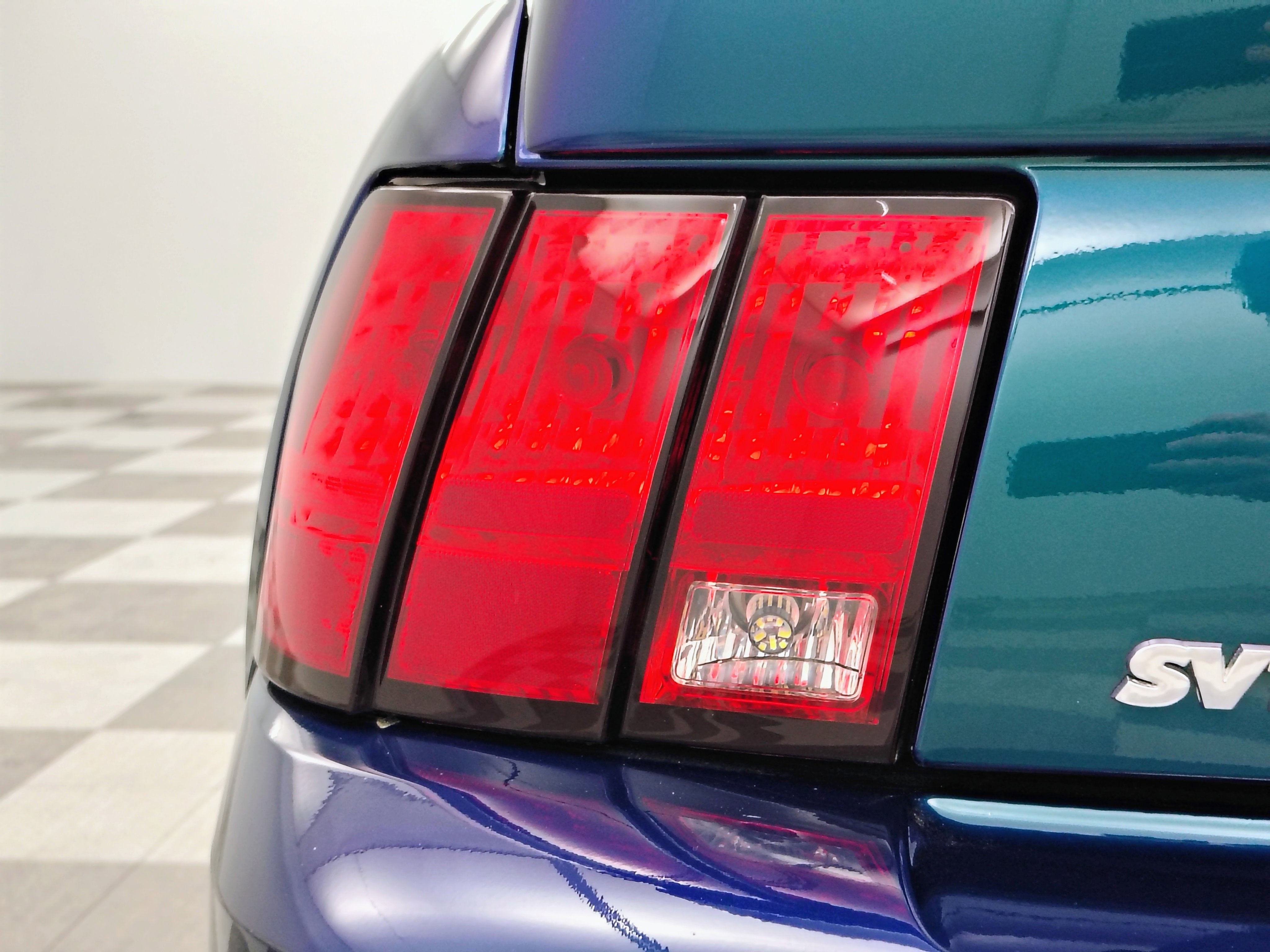 2004 Ford Mustang SVT Cobra