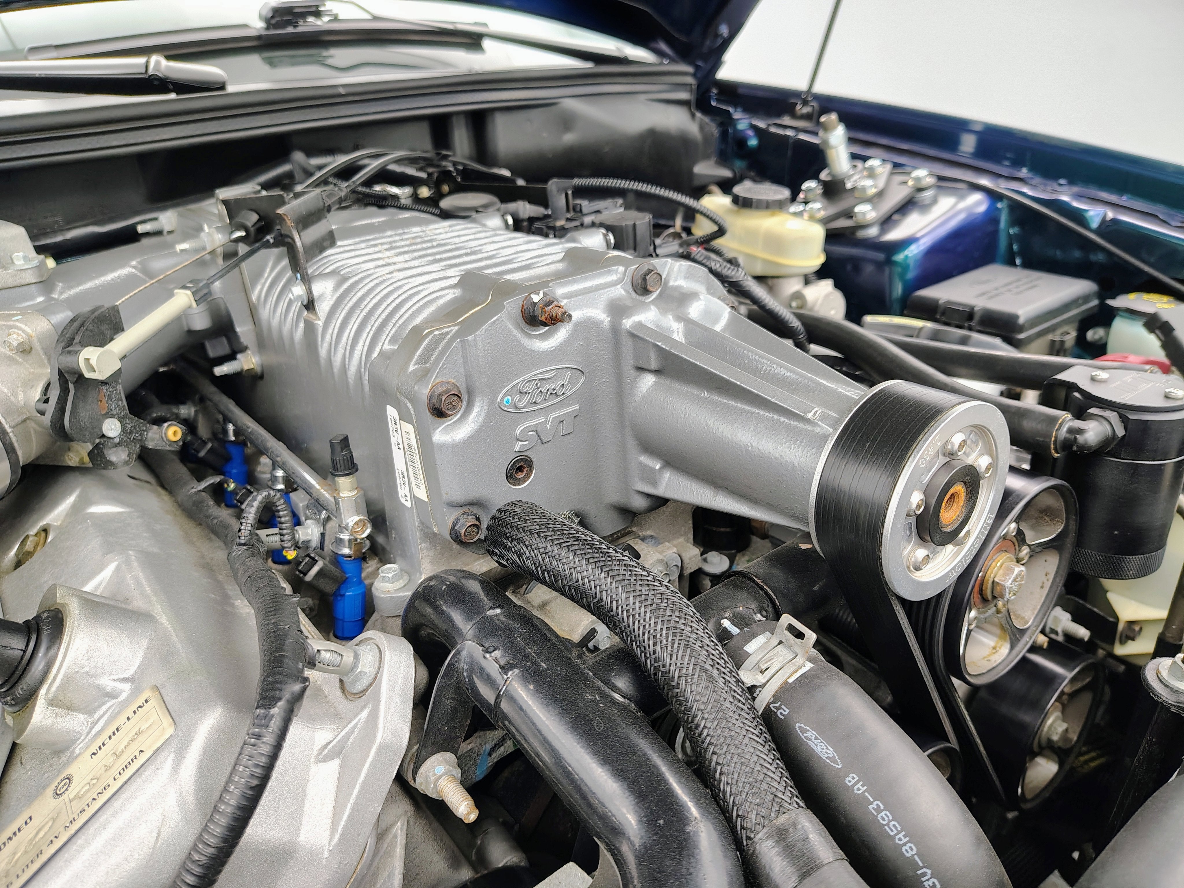 2004 Ford Mustang SVT Cobra