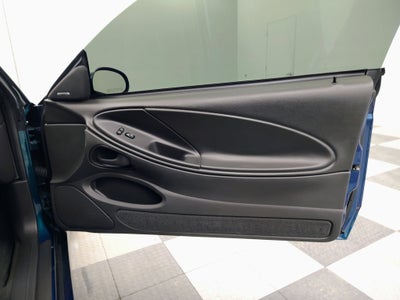 2004 Ford Mustang SVT Cobra