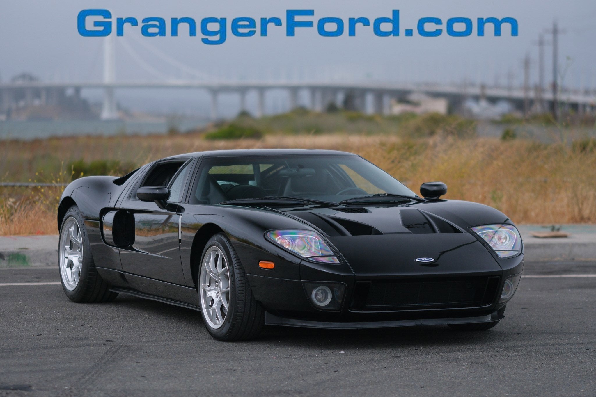 2005 Ford GT Base