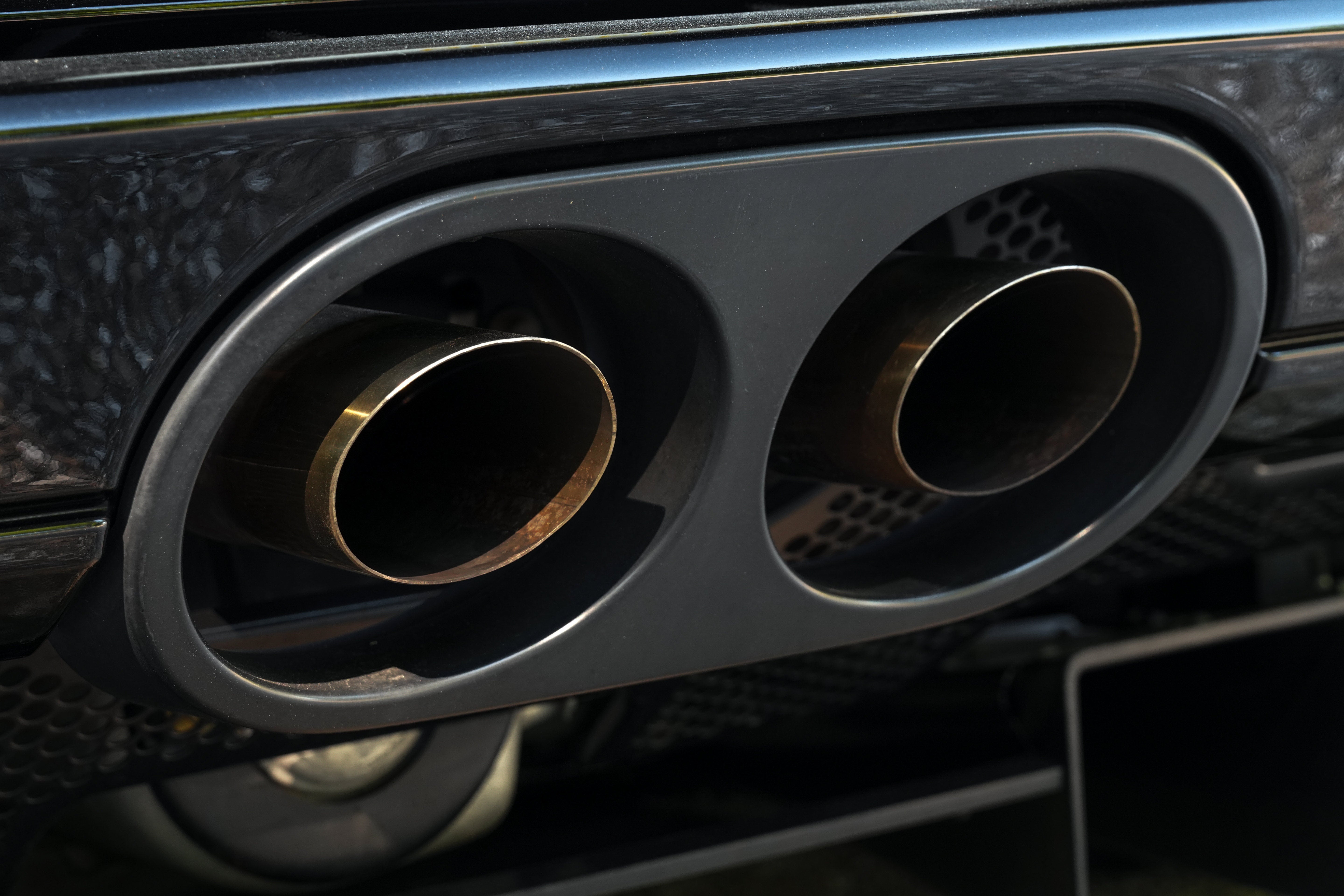 2005 Ford GT Base