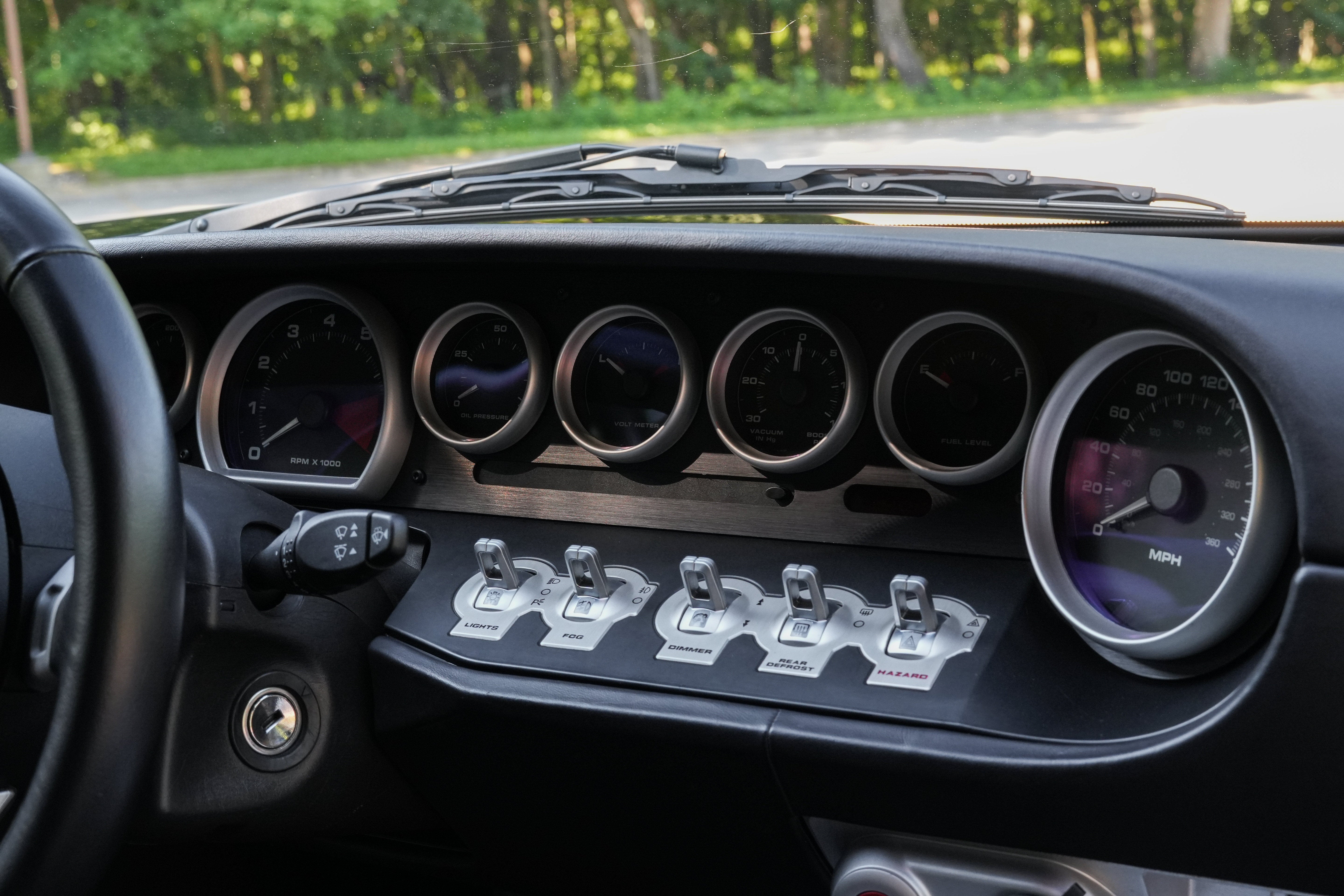 2005 Ford GT Base