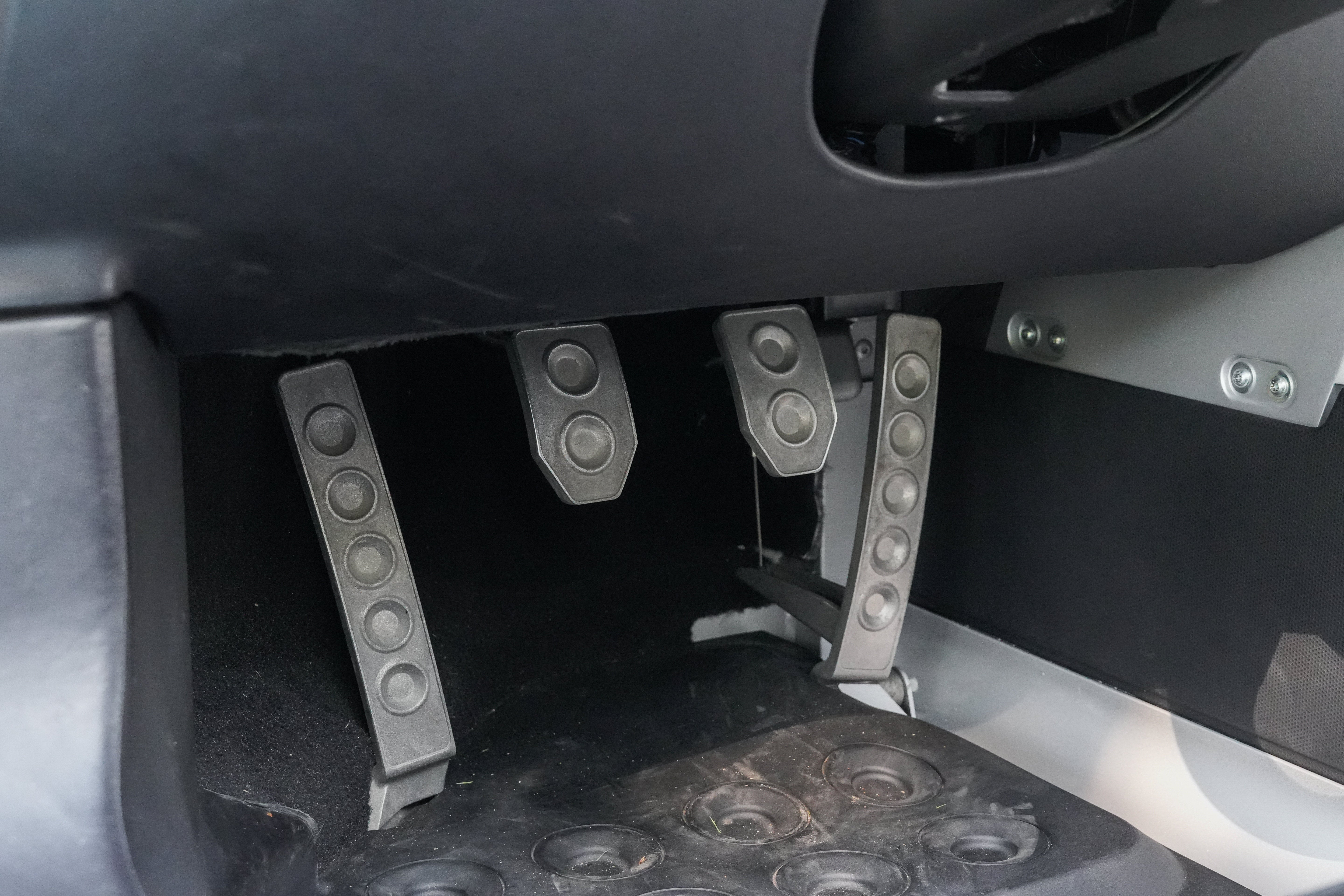 2005 Ford GT Base