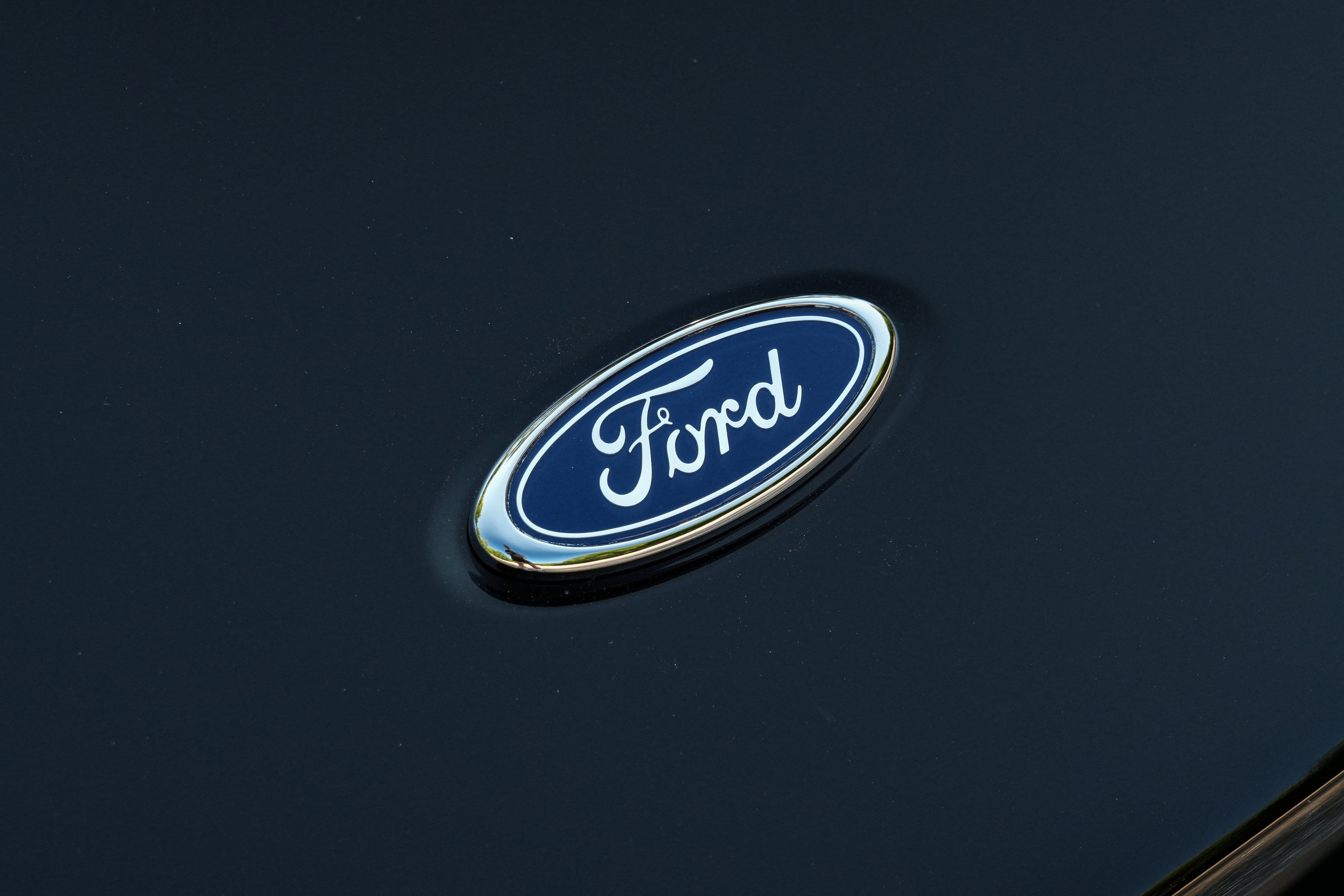 2005 Ford GT Base