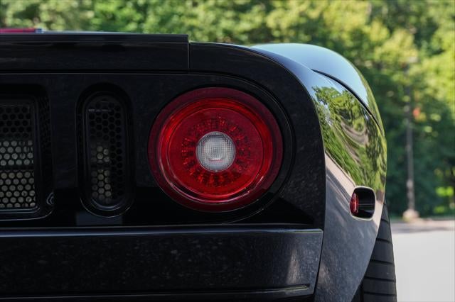 2005 Ford GT Base