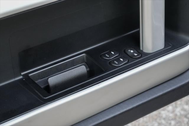 2005 Ford GT Base