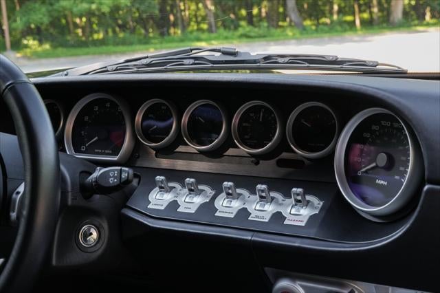 2005 Ford GT Base