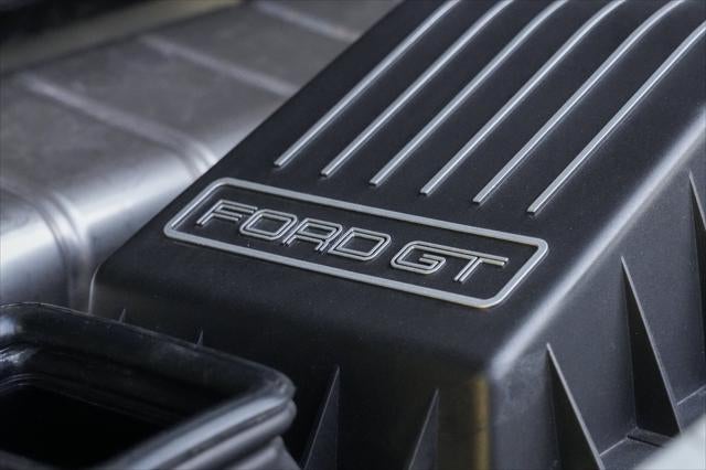 2005 Ford GT Base