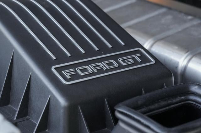 2005 Ford GT Base