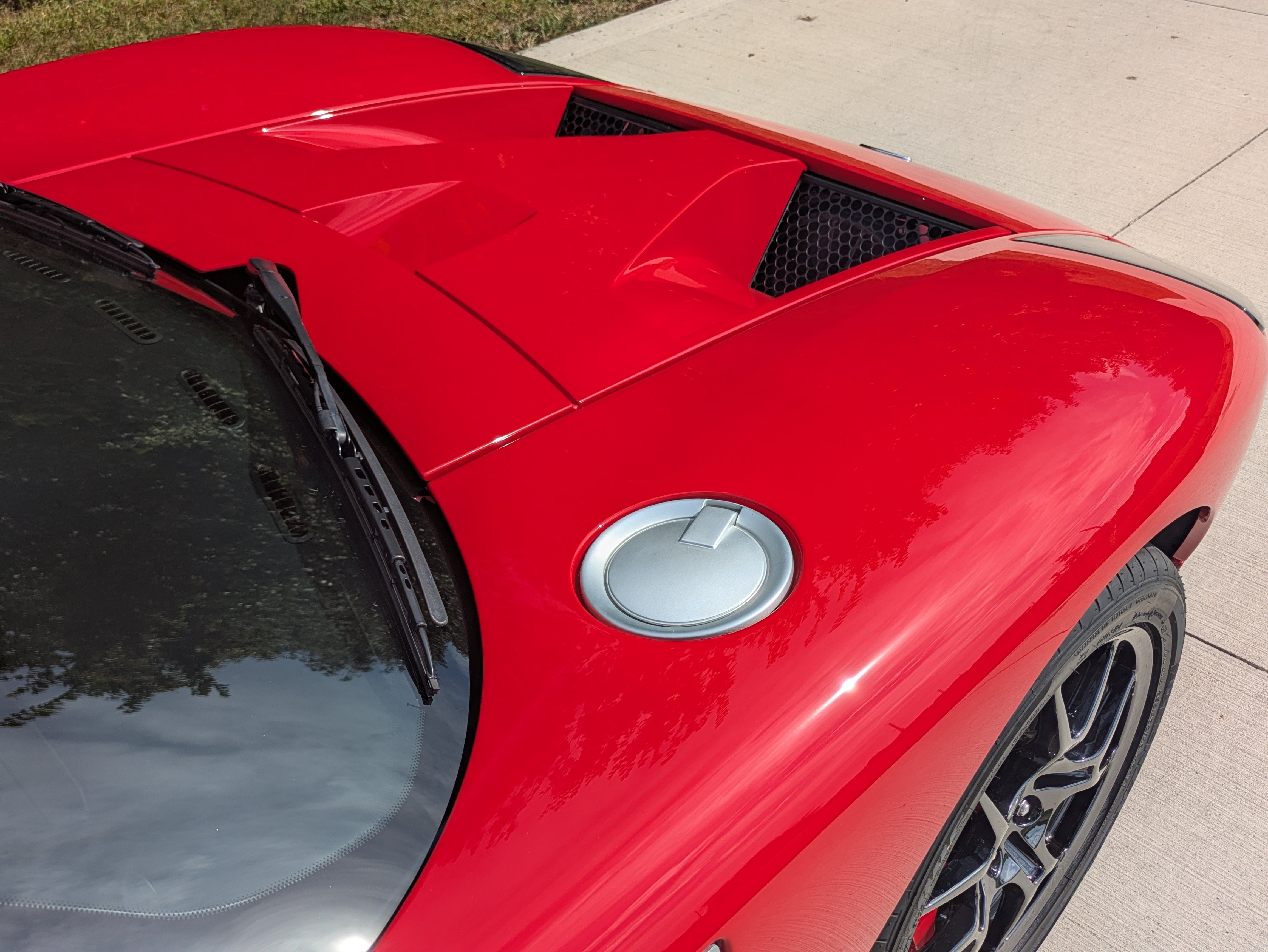 2005 Ford GT Base
