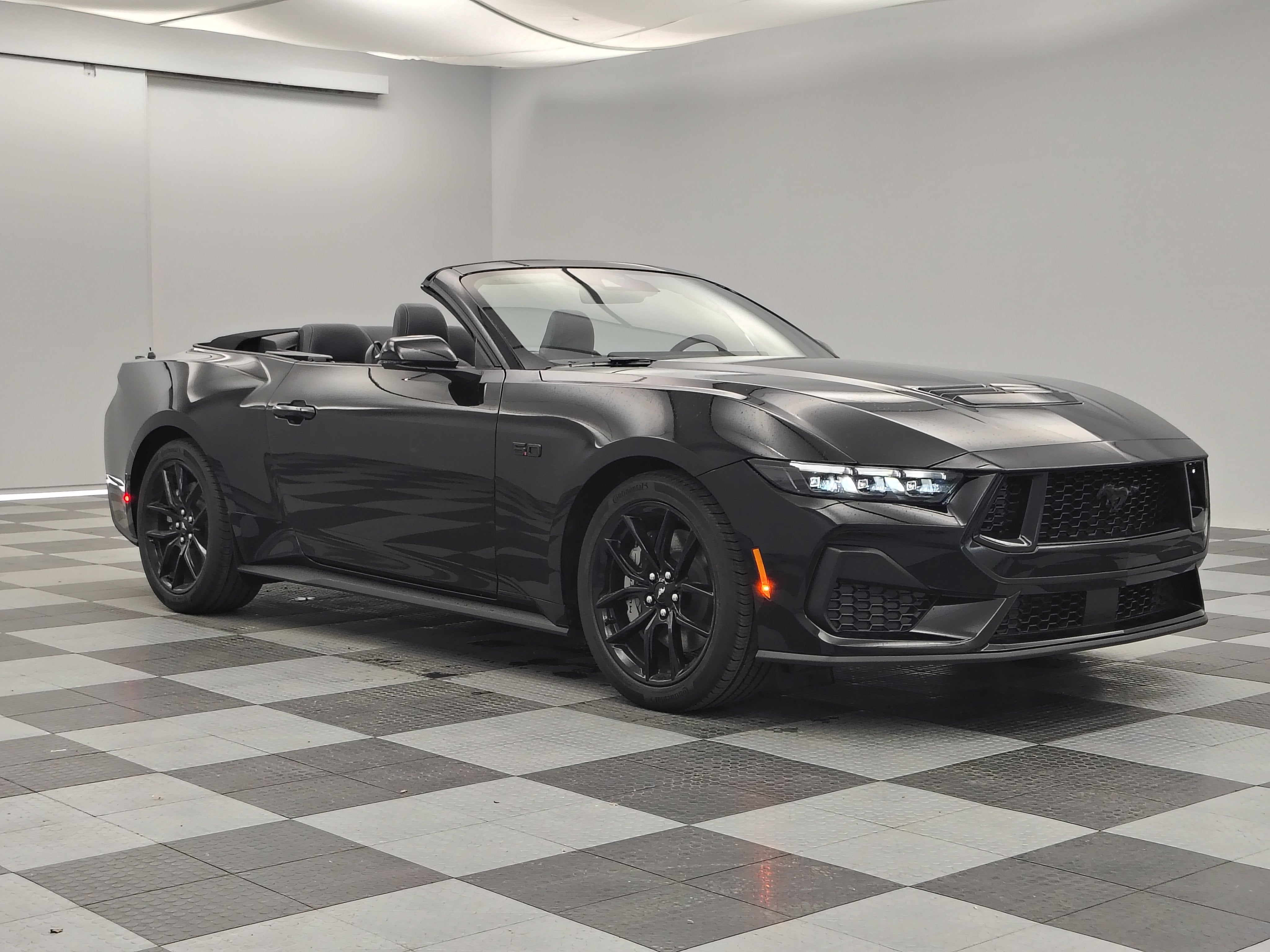 2025 Ford Mustang GT Premium