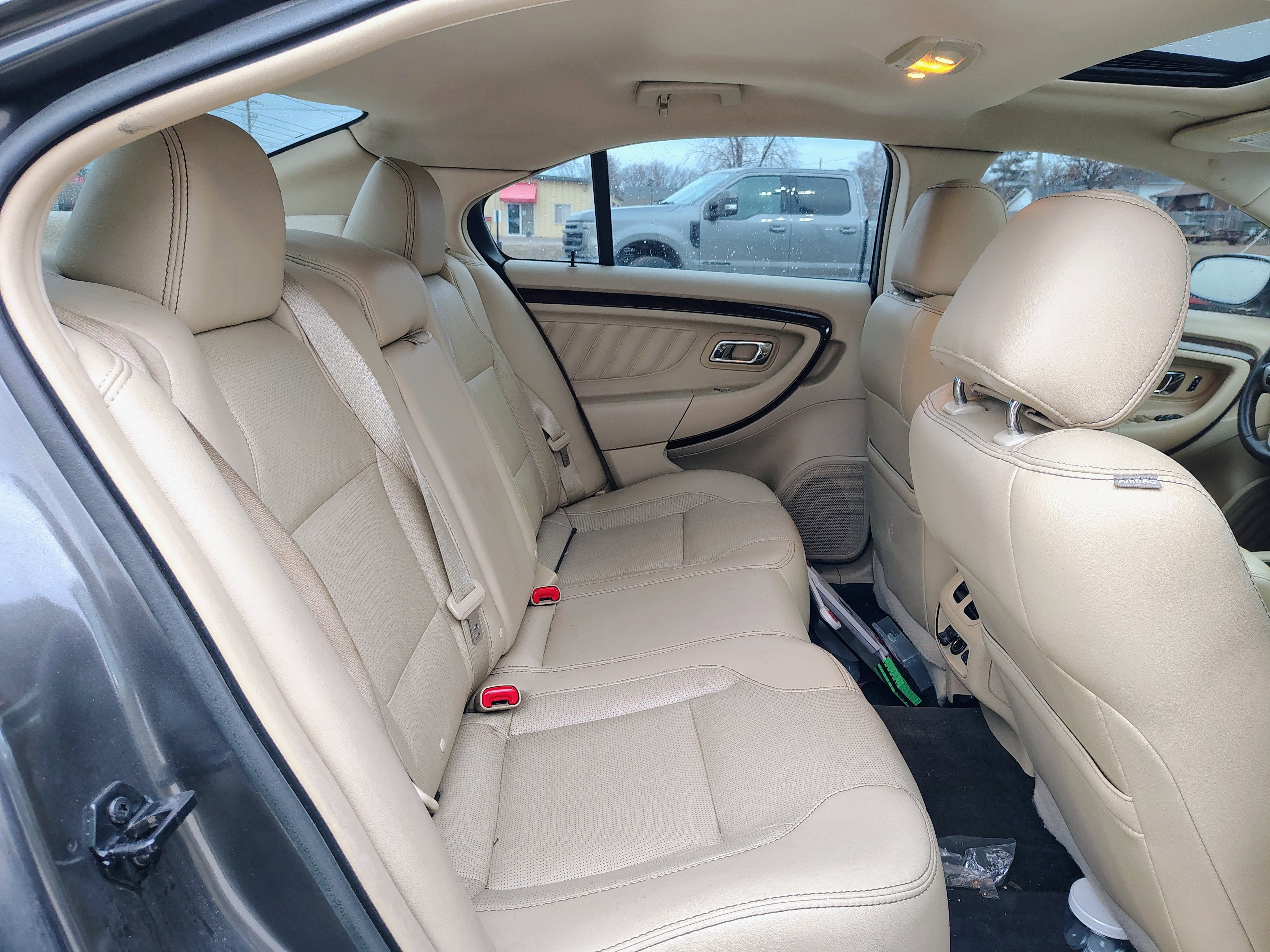 2015 Ford Taurus Limited