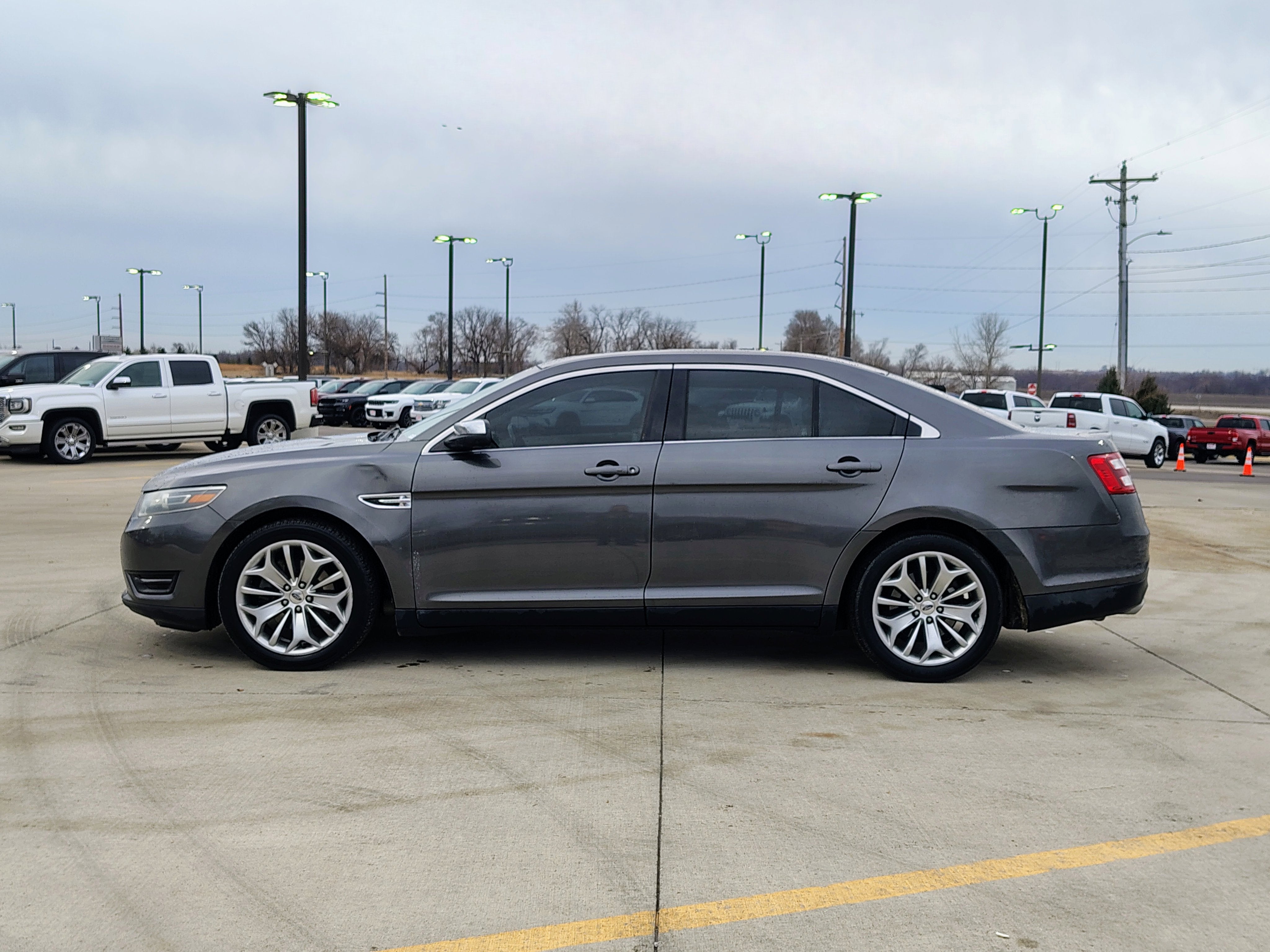 2015 Ford Taurus Limited