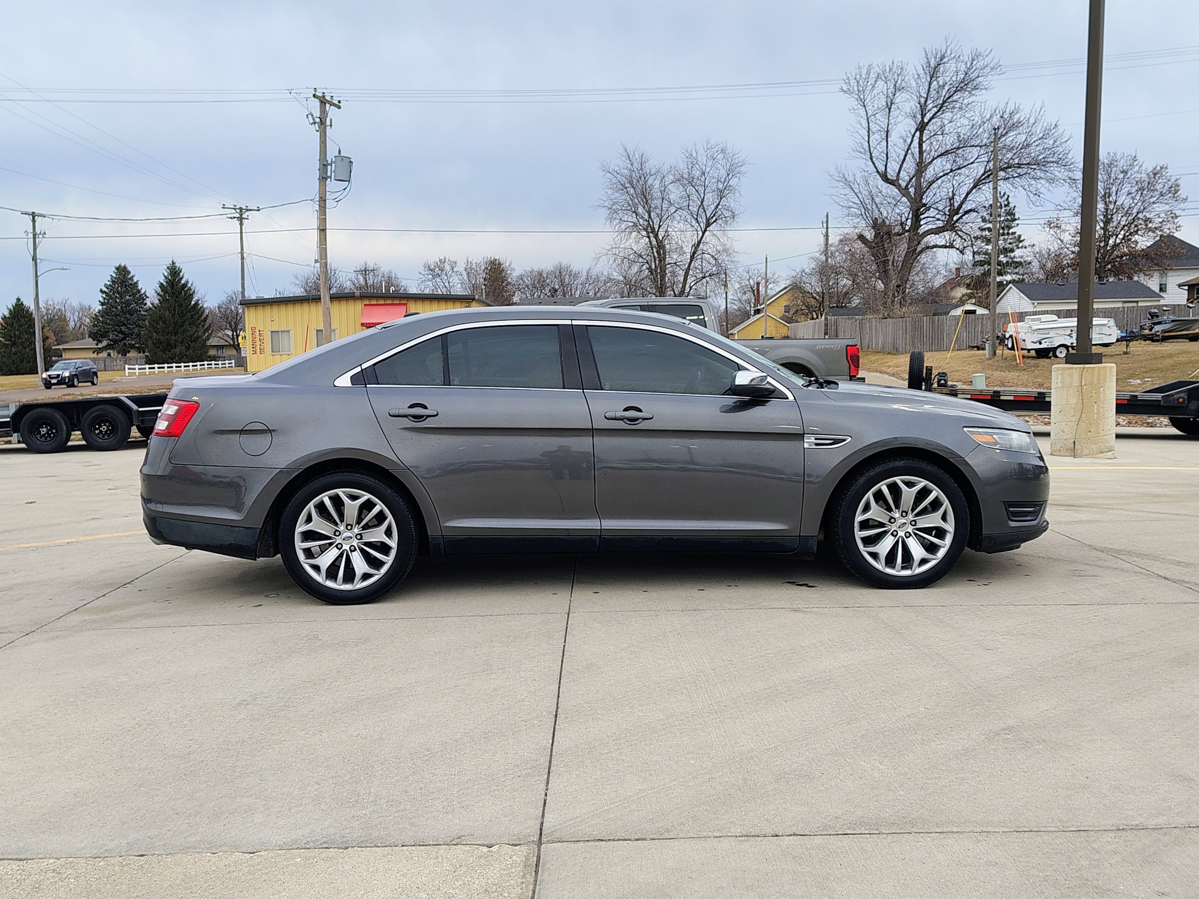 2015 Ford Taurus Limited